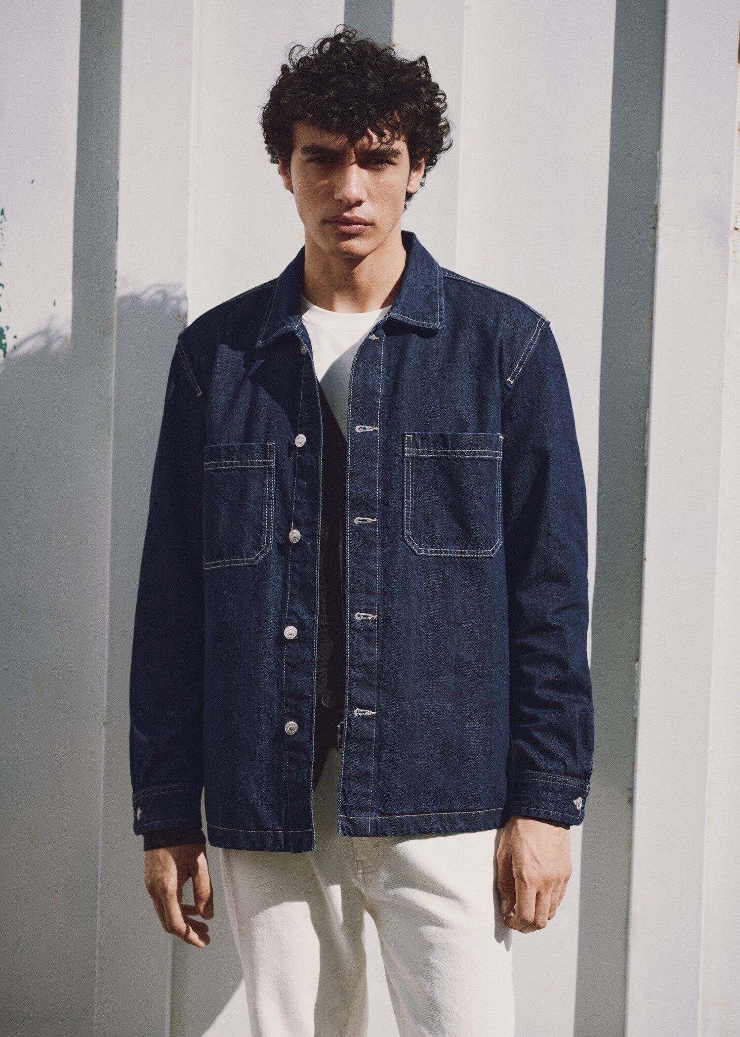 Jeans-Overshirt mit Taschen - Detail des Artikels 5