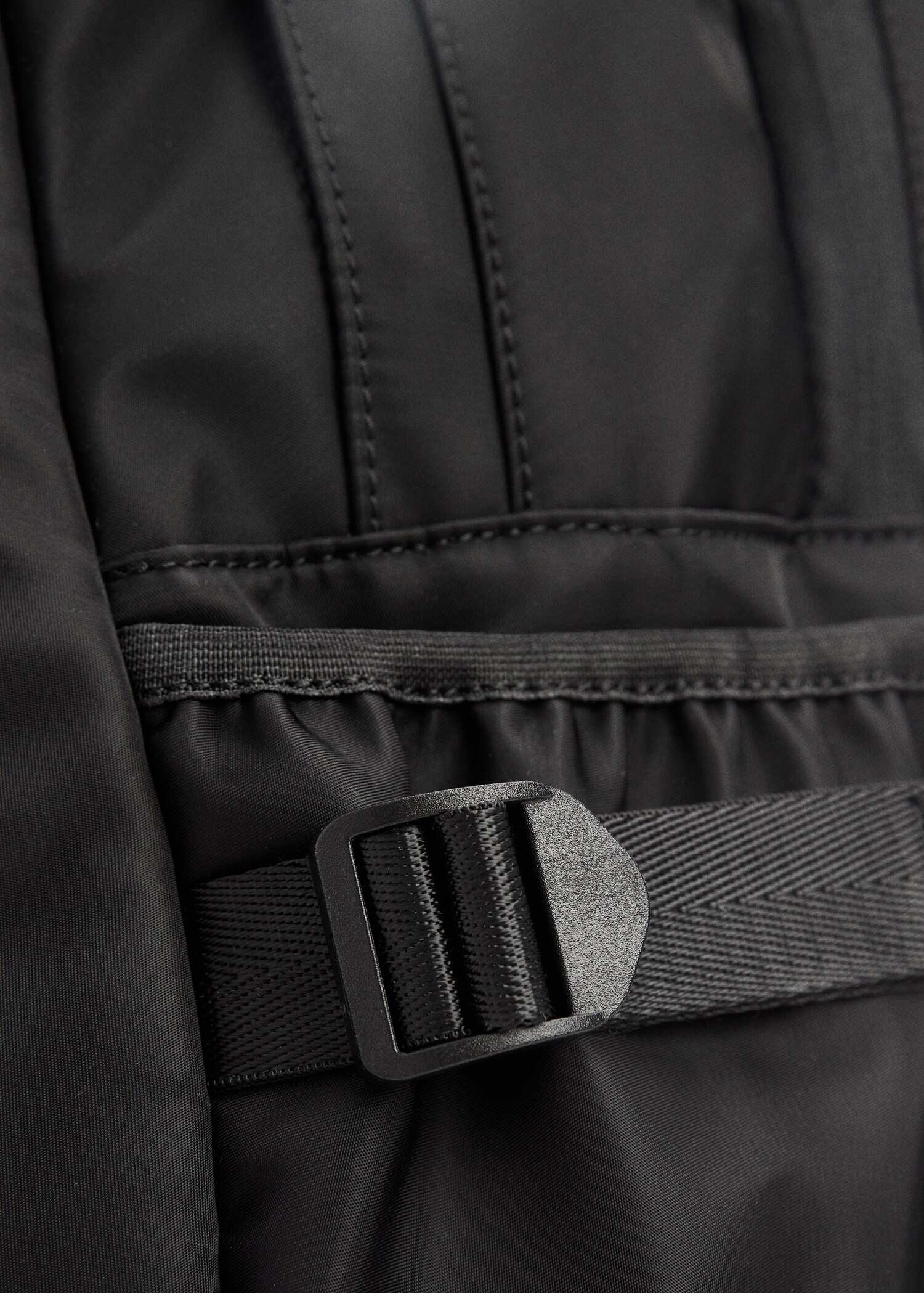 Mochila nylon multibolsos - Pormenor do artigo 2