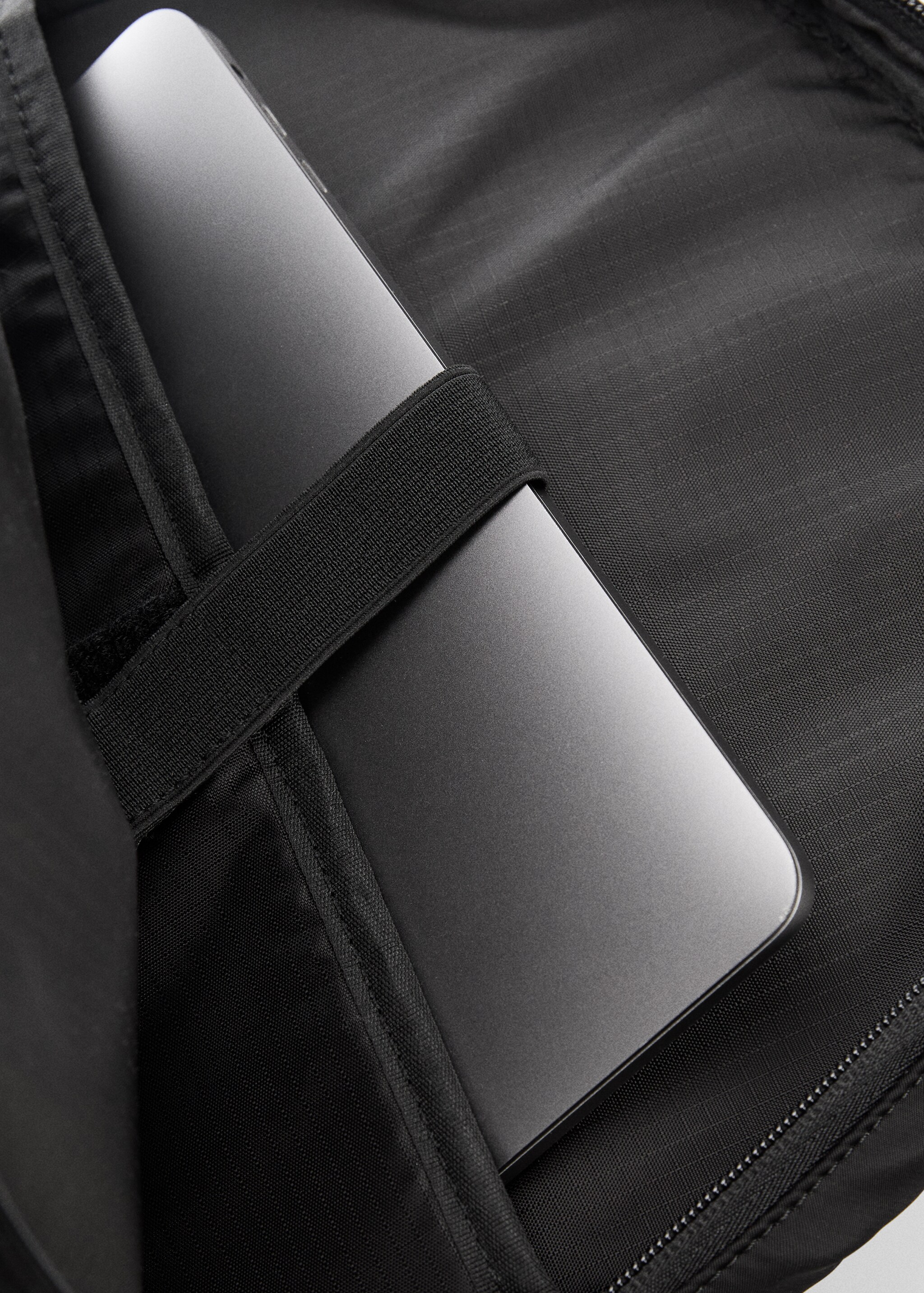 Multi-pocket nylon backpack - Details of the article 4