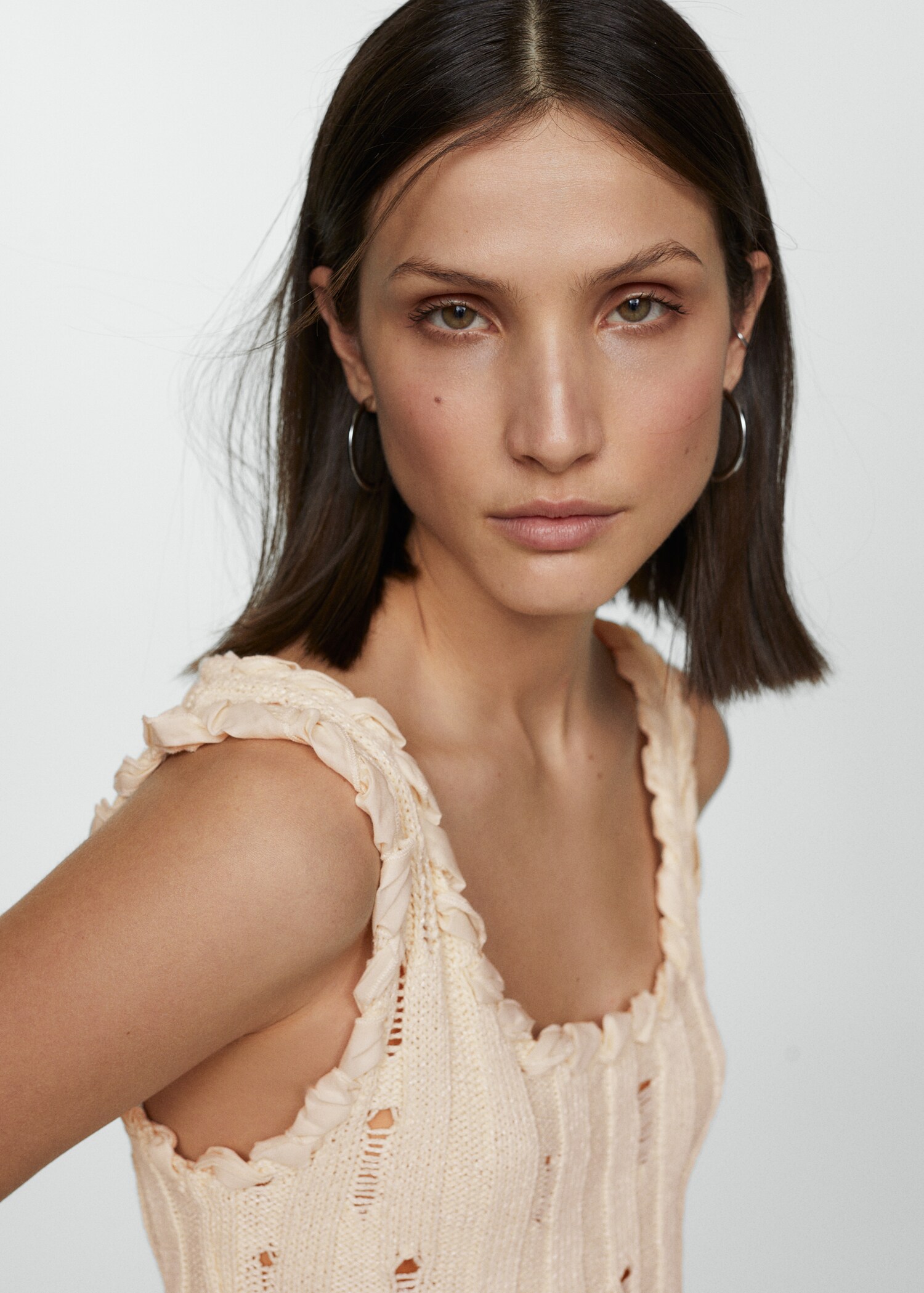 Ripped knitted top - Details of the article 1