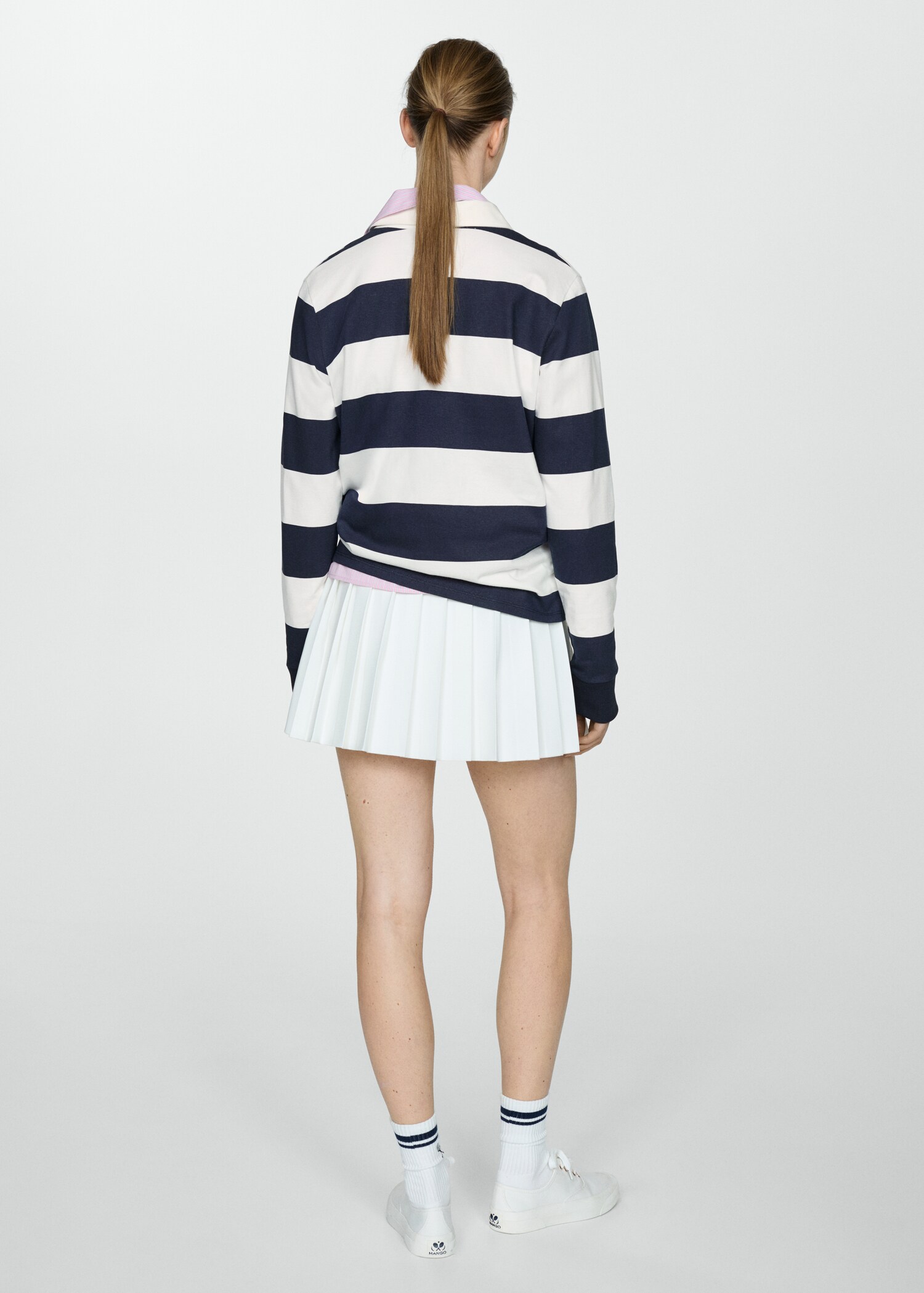 Check mini-skirt with logo - Reverse of the article
