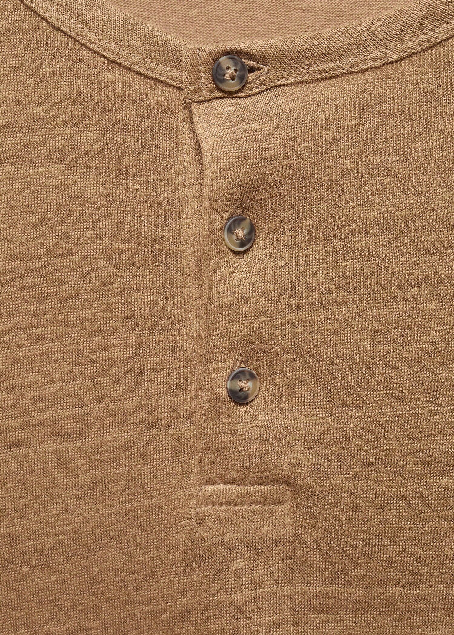 T-shirt slim fit de 100% linho - Pormenor do artigo 8