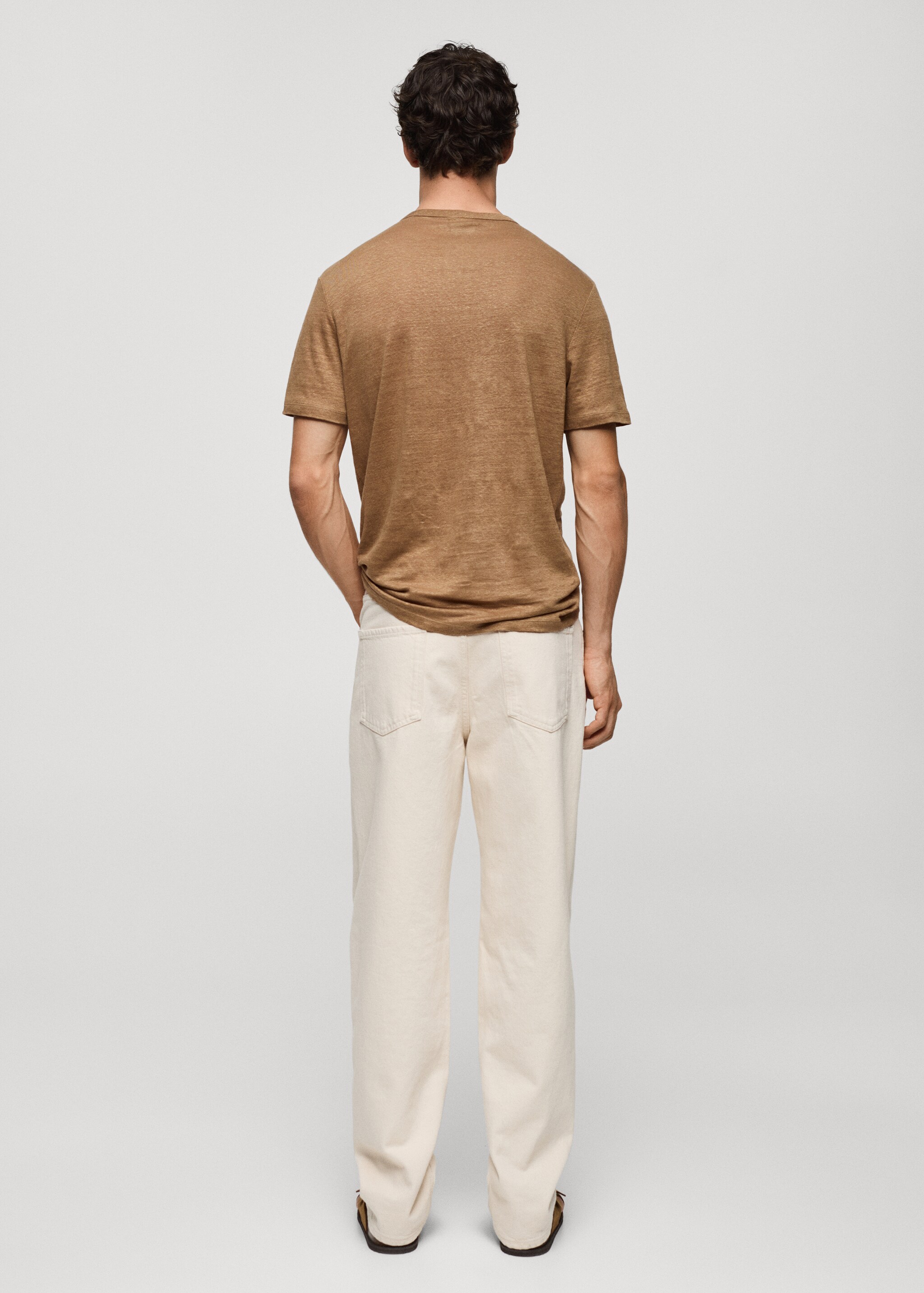 Slim-fit 100% linen t-shirt - Reverse of the article