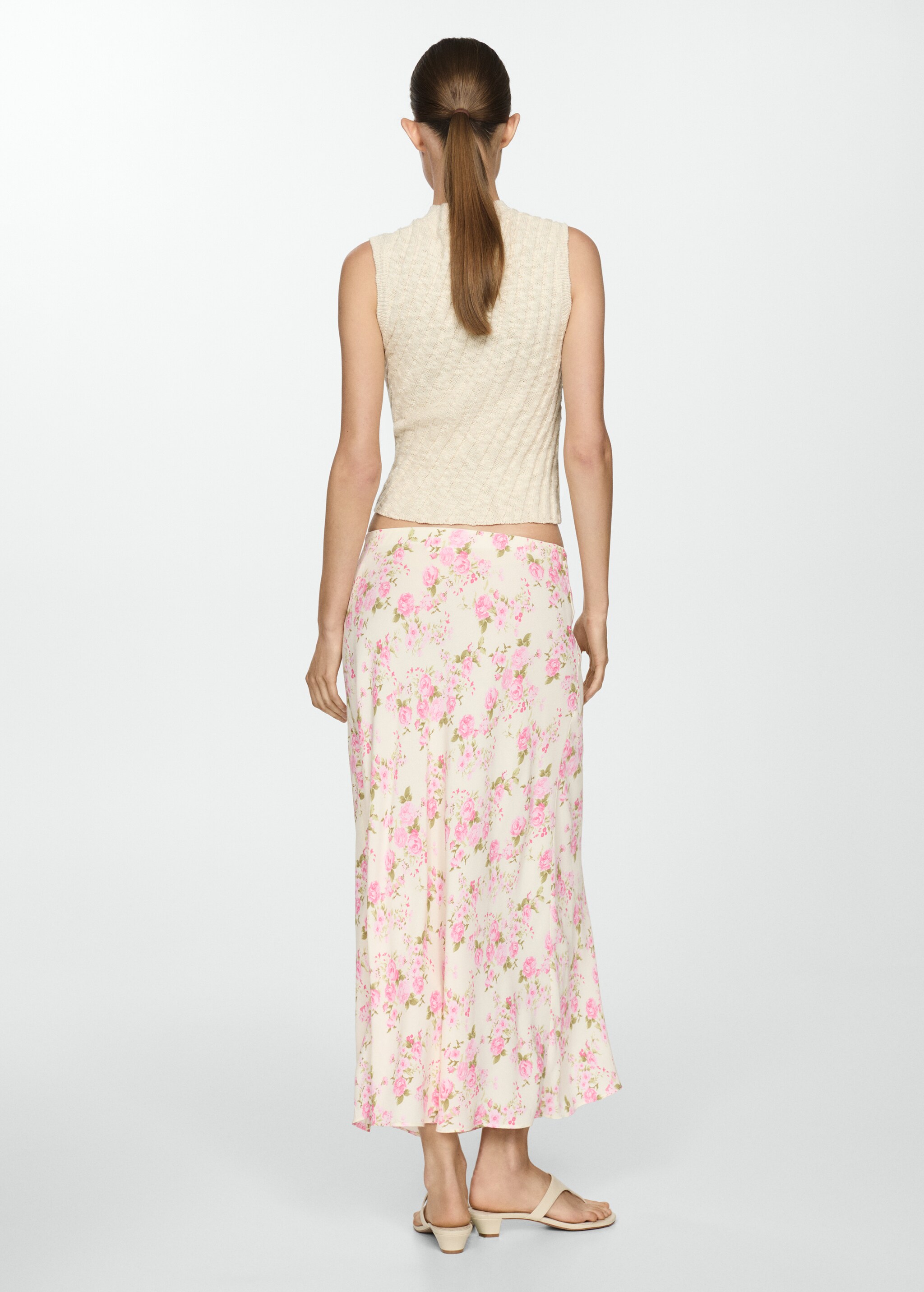 Floral long skirt - Reverse of the article