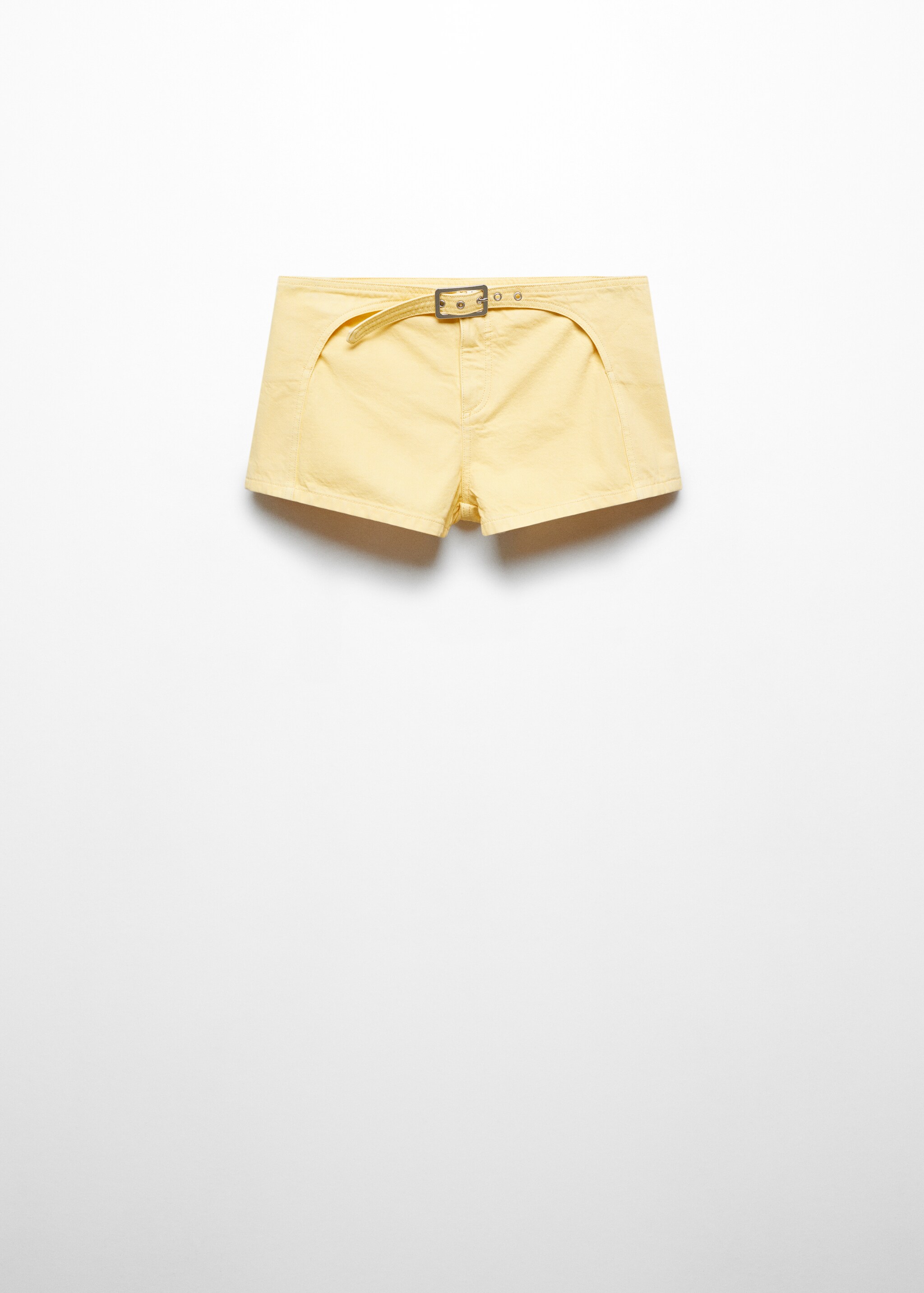 شورت جينز مع حزام - منتج دون نموذج