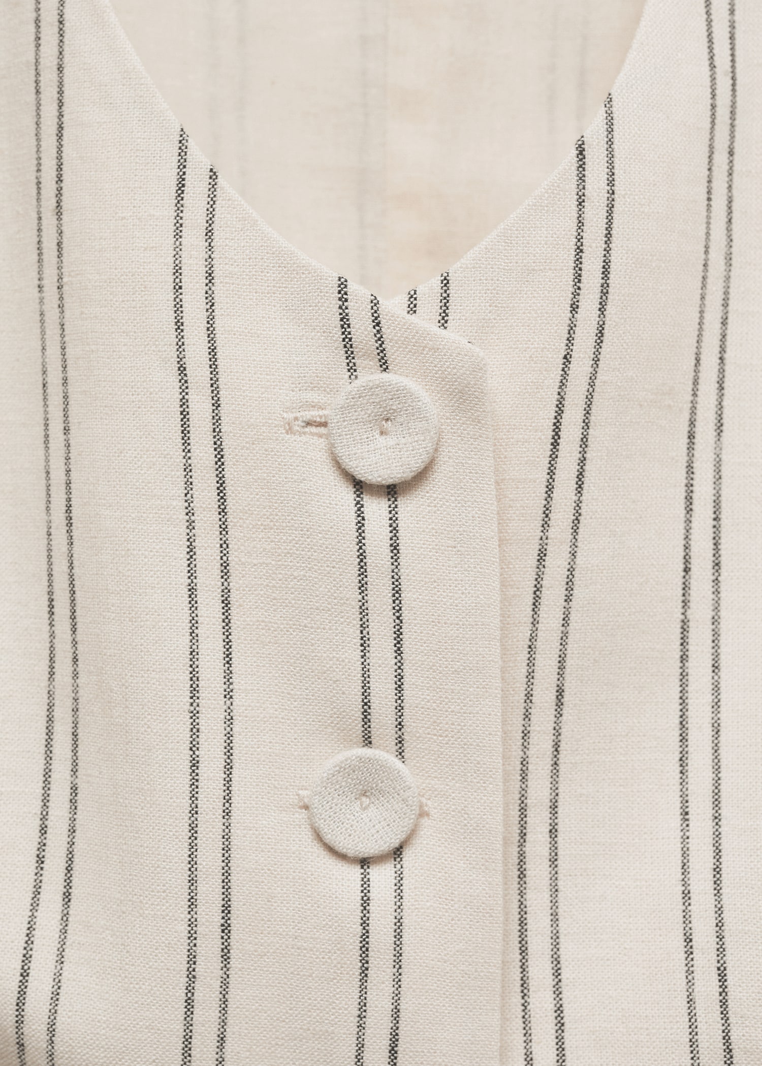 Striped linen waistcoat - Details of the article 8