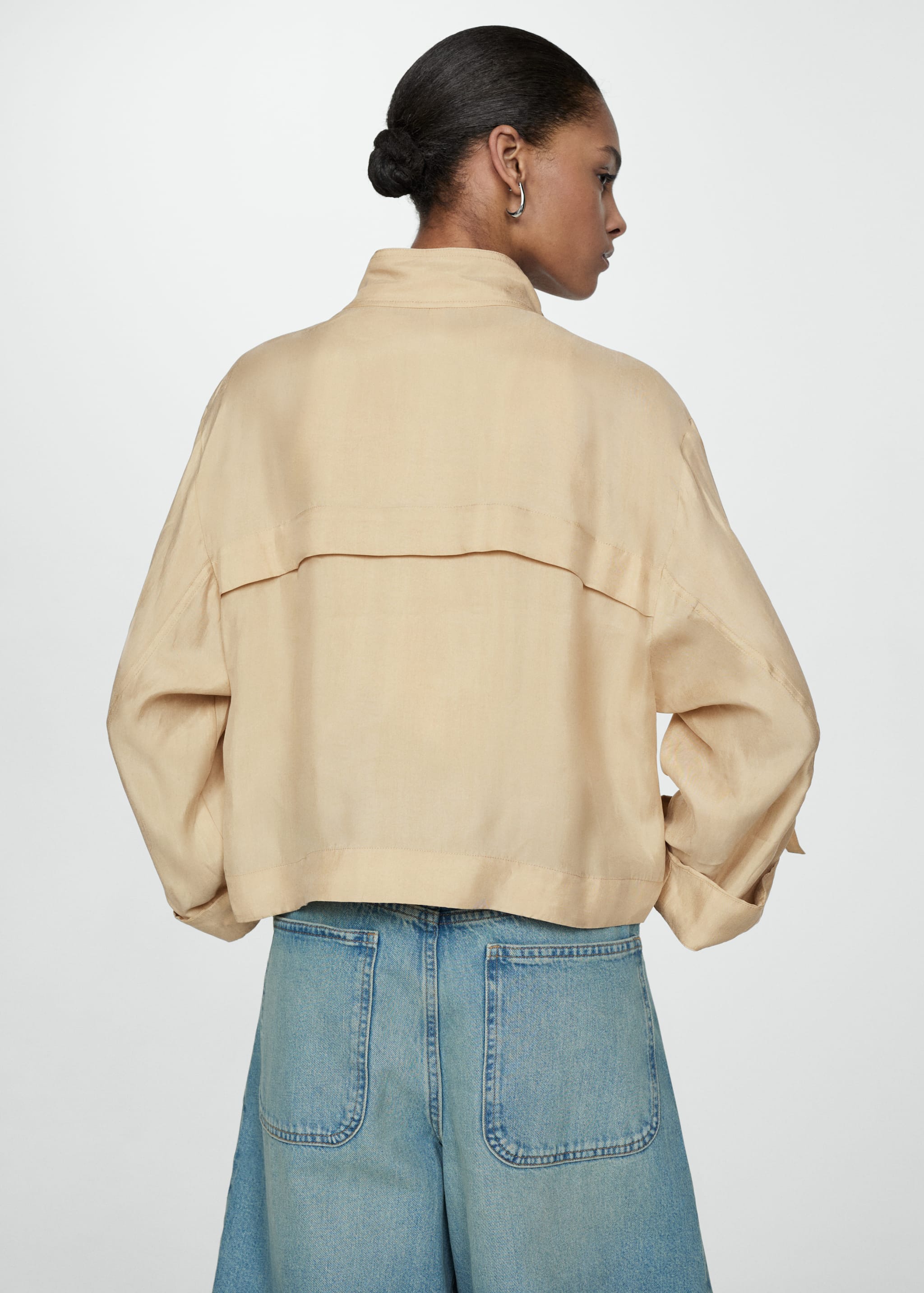 Lyocell jacket with pockets - Reverse of the article