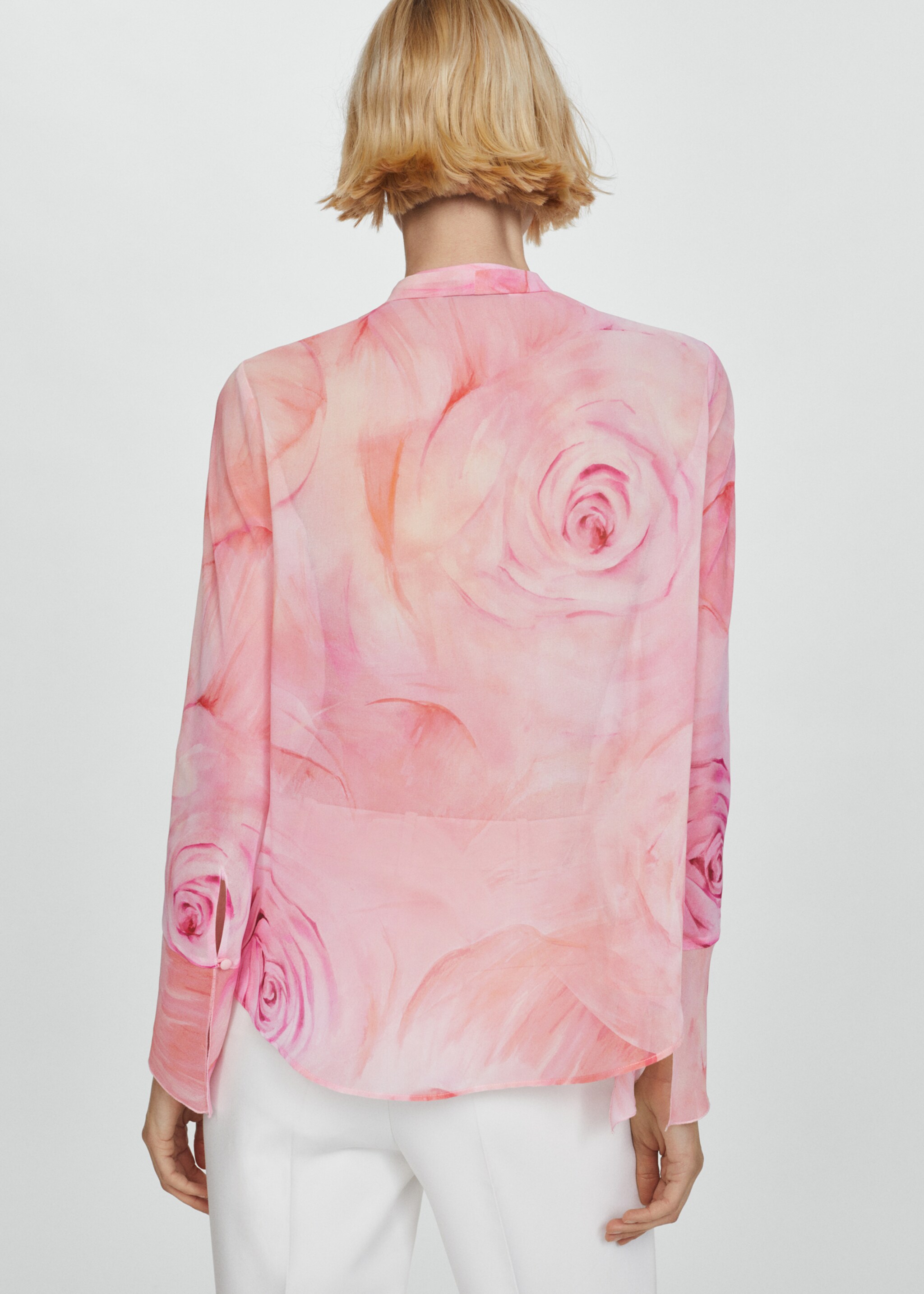 Blusa estampada volantes - Reverso del artículo