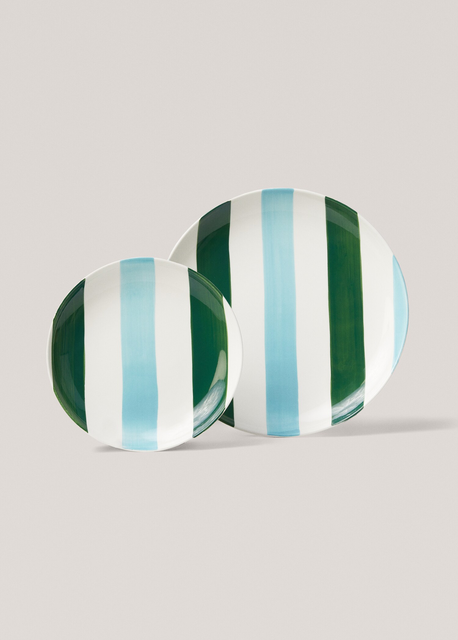 Two-tone stoneware flat plate - Details of the article 3