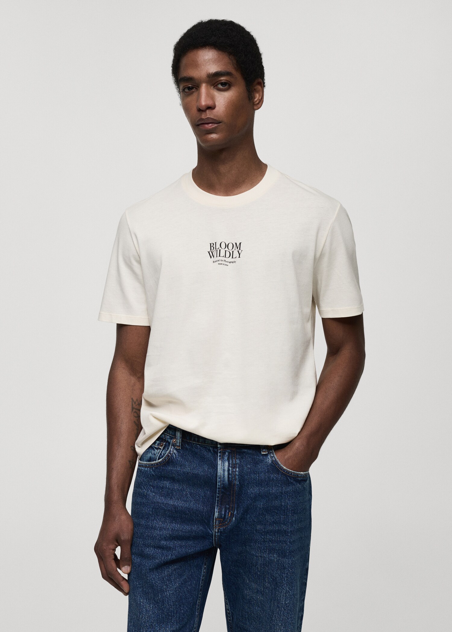 T-shirt slim-fit imprimé - Plan moyen
