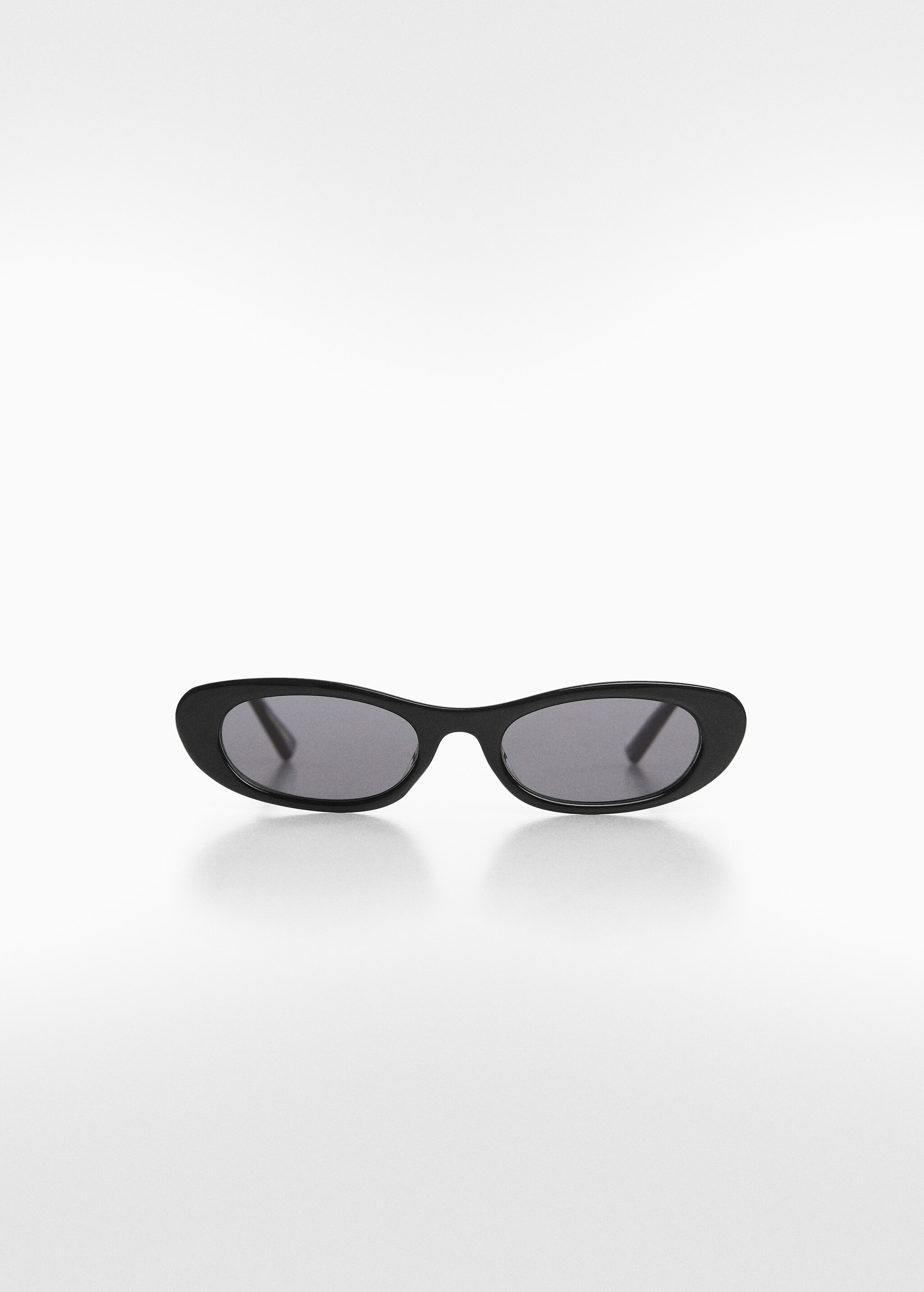 Солнцезащитные очки в овальной оправе - Изделие без модели