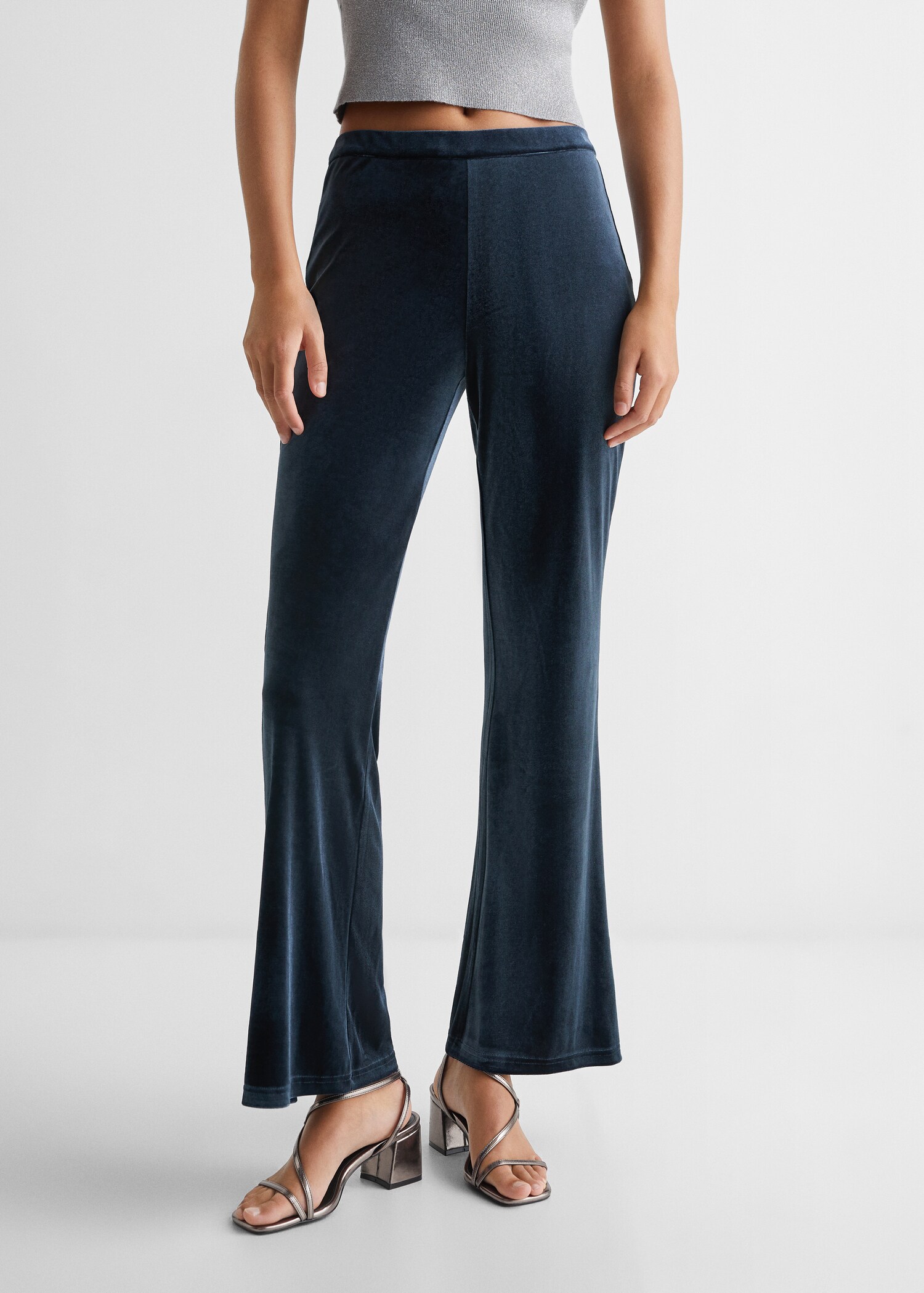 Straight velvet trousers - Details of the article 6