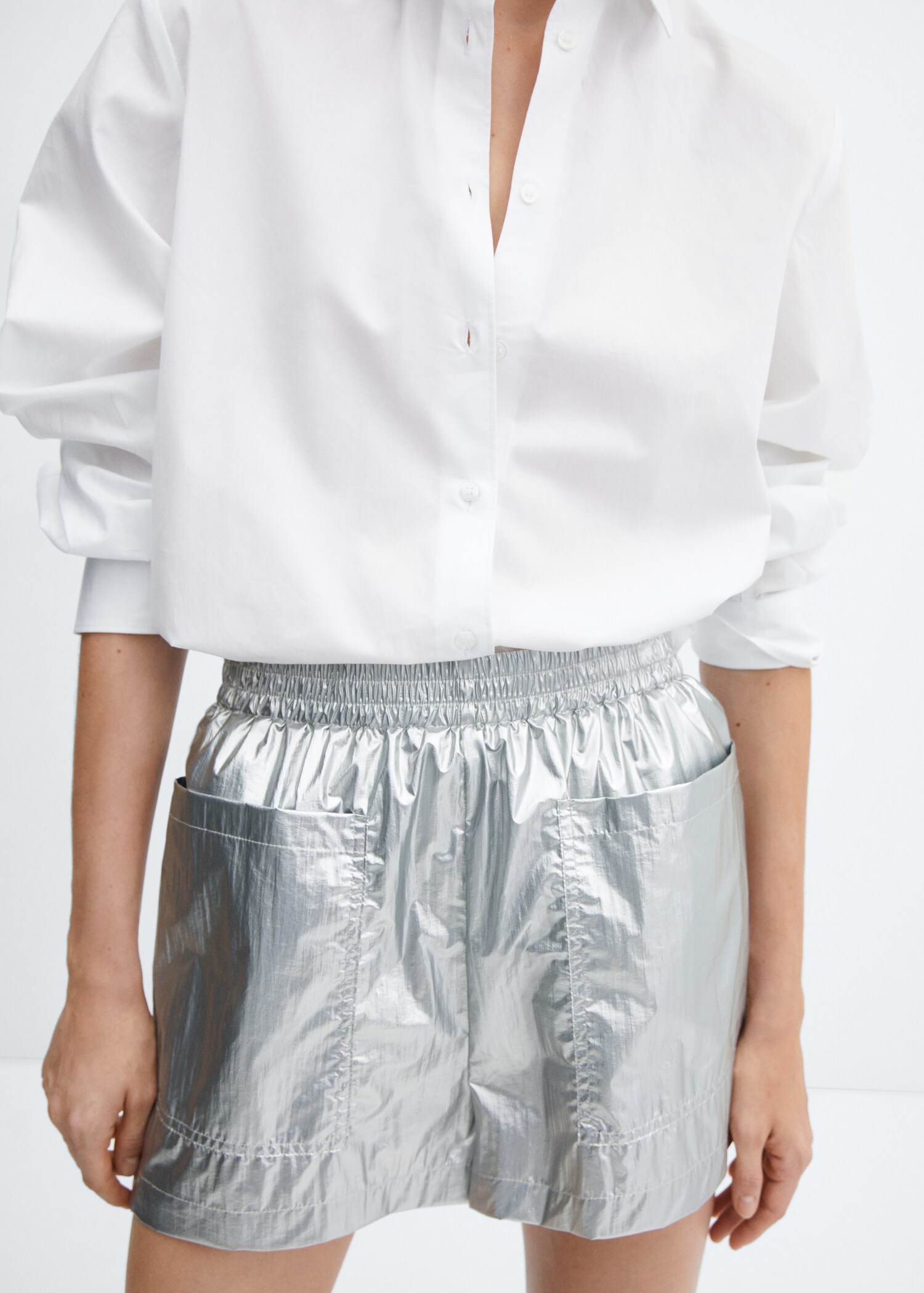 Short métallisé taille élastique - Plan moyen