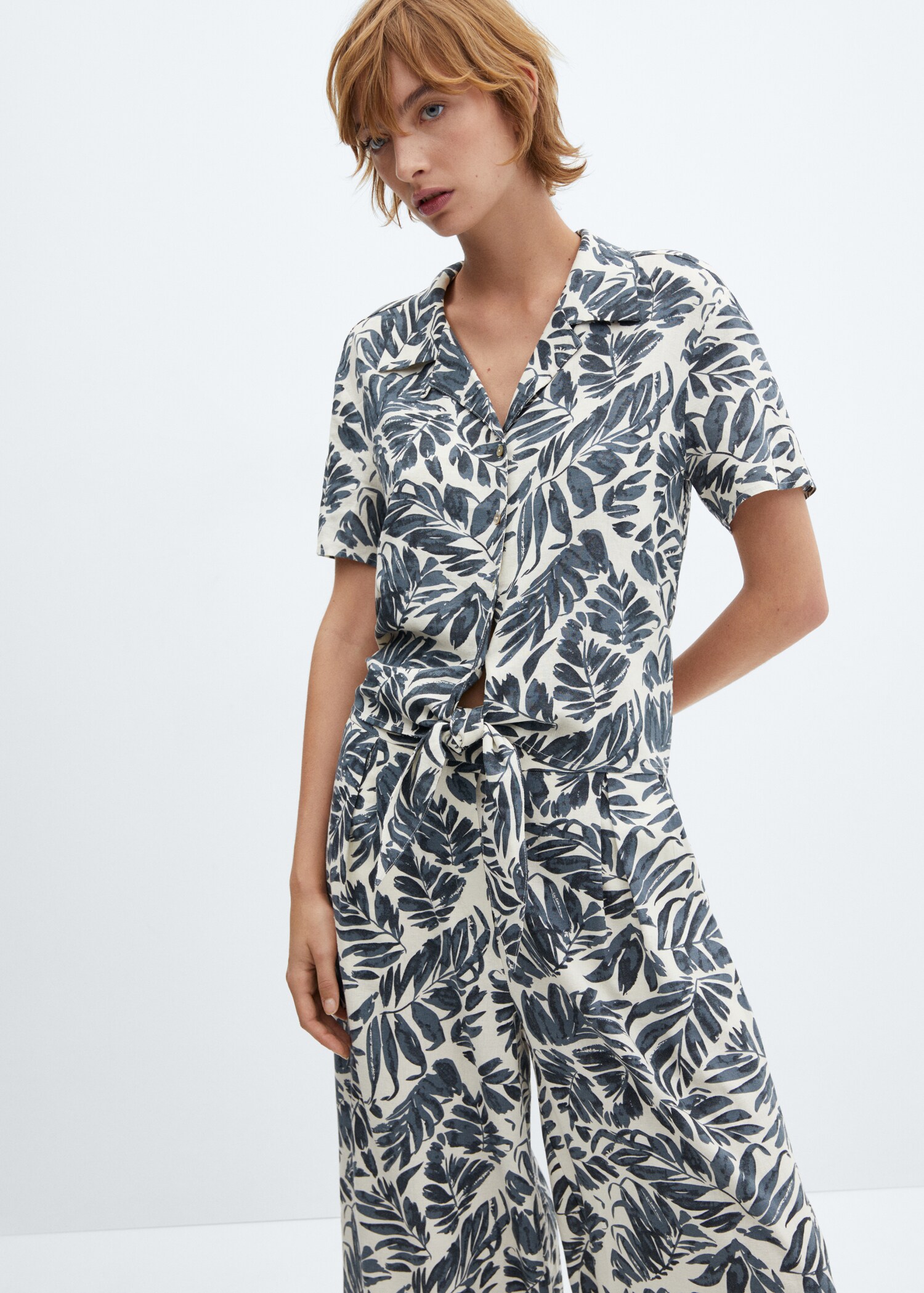 Tropical print linen pants - Details of the article 1