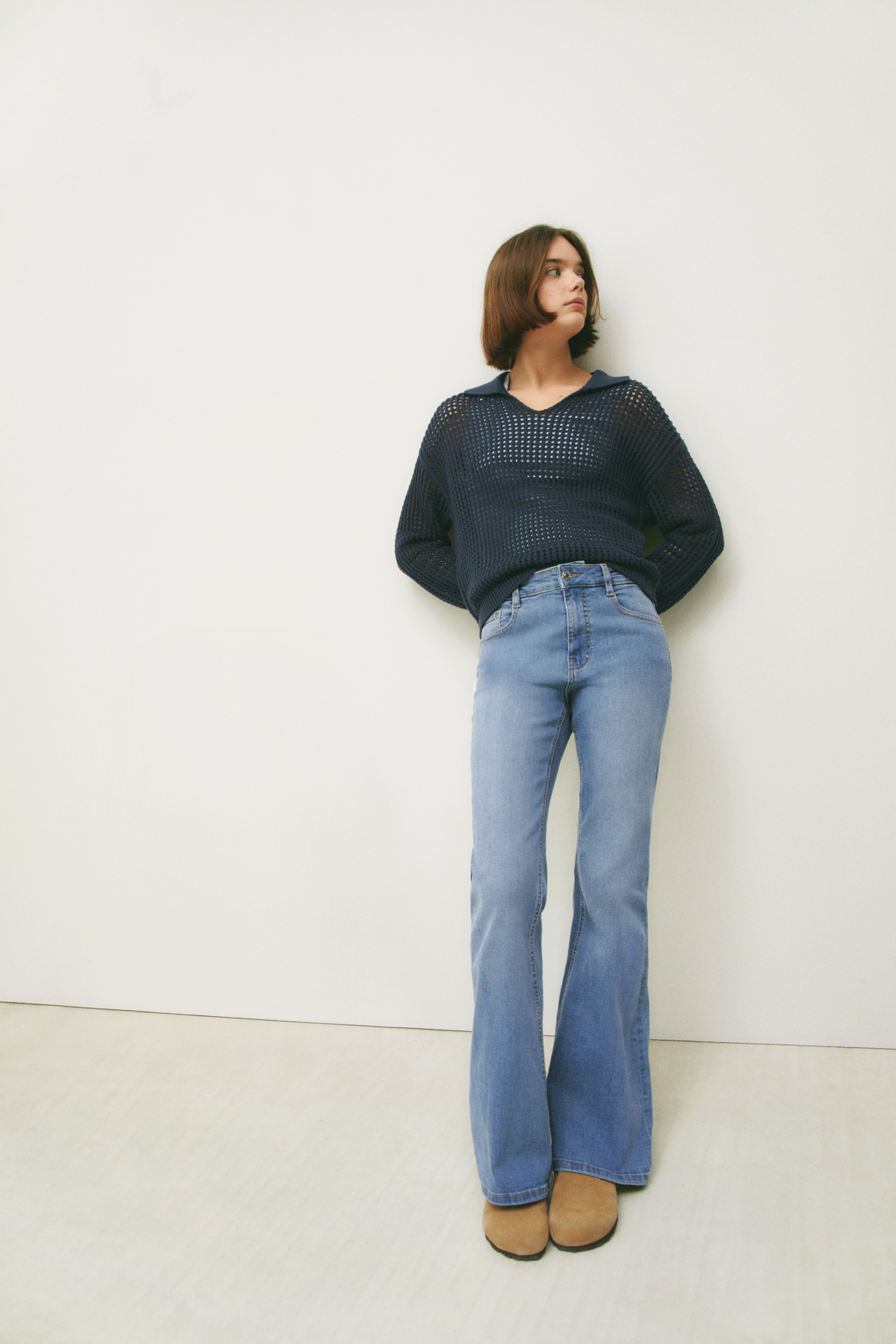 Flared jeans - Details of the article 5