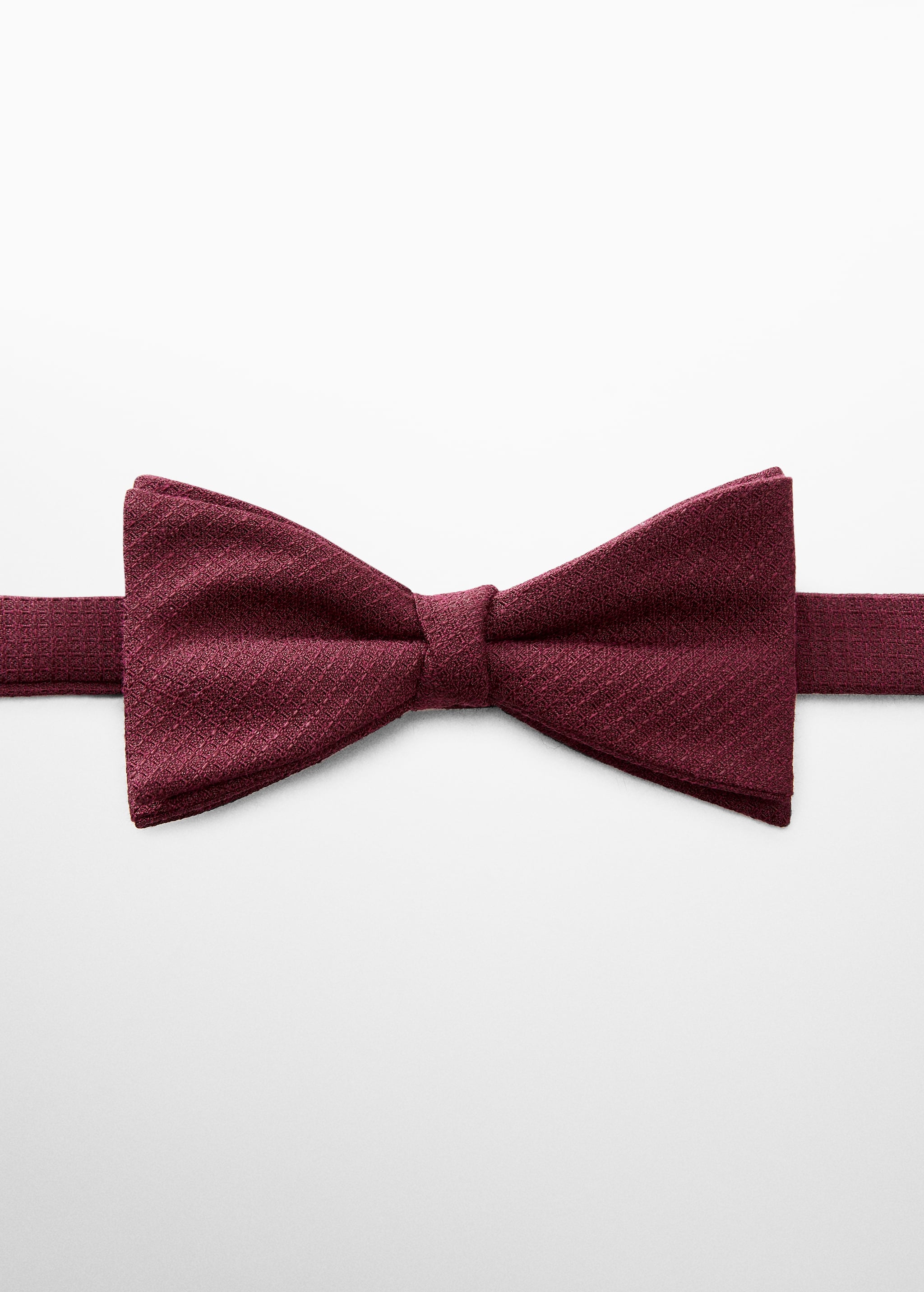 ربطة عنق كلاسيكية ذات تركيبة صغيرة - منتج دون نموذج