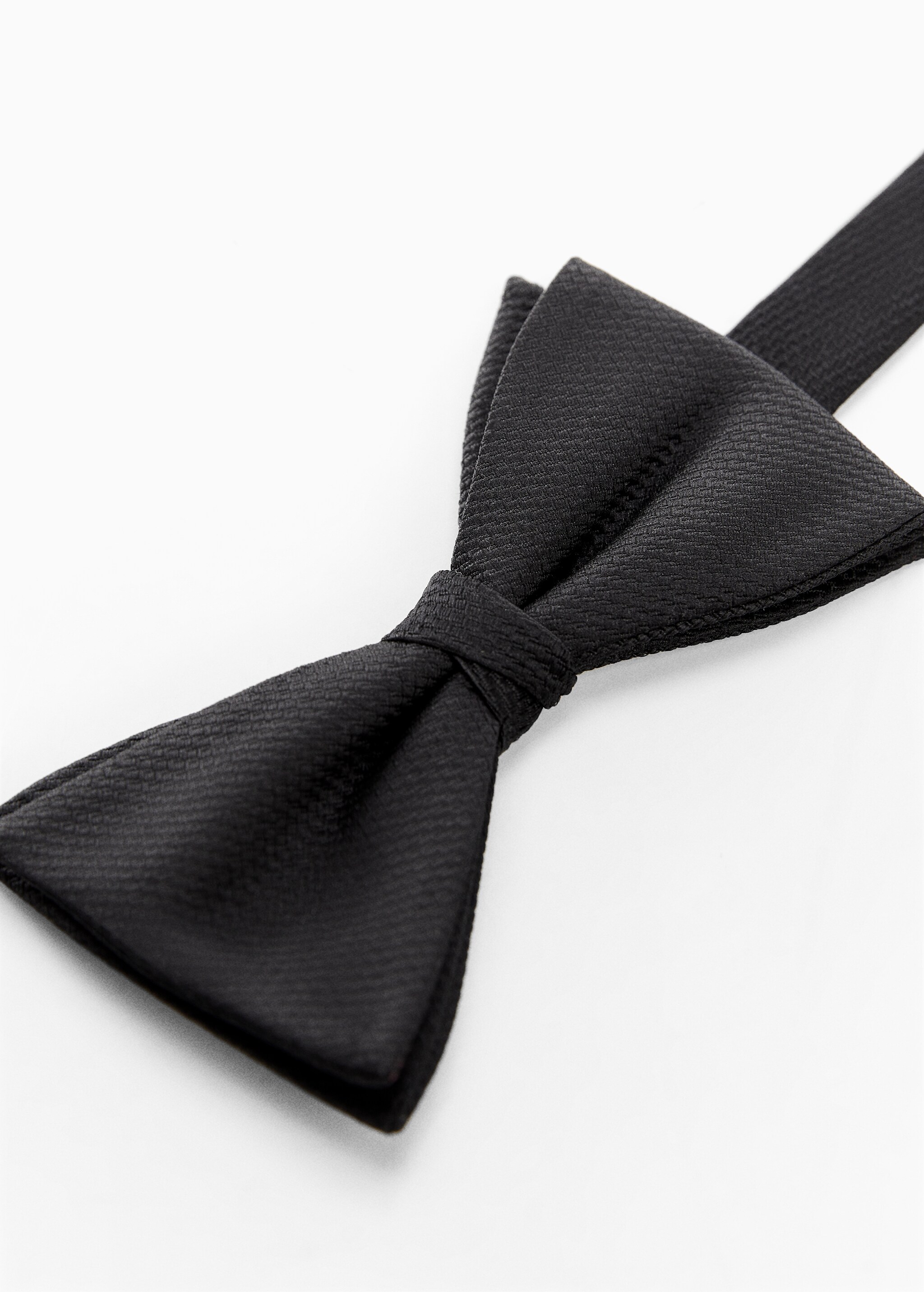 Classic bow tie with microstructure - Details of the article 1
