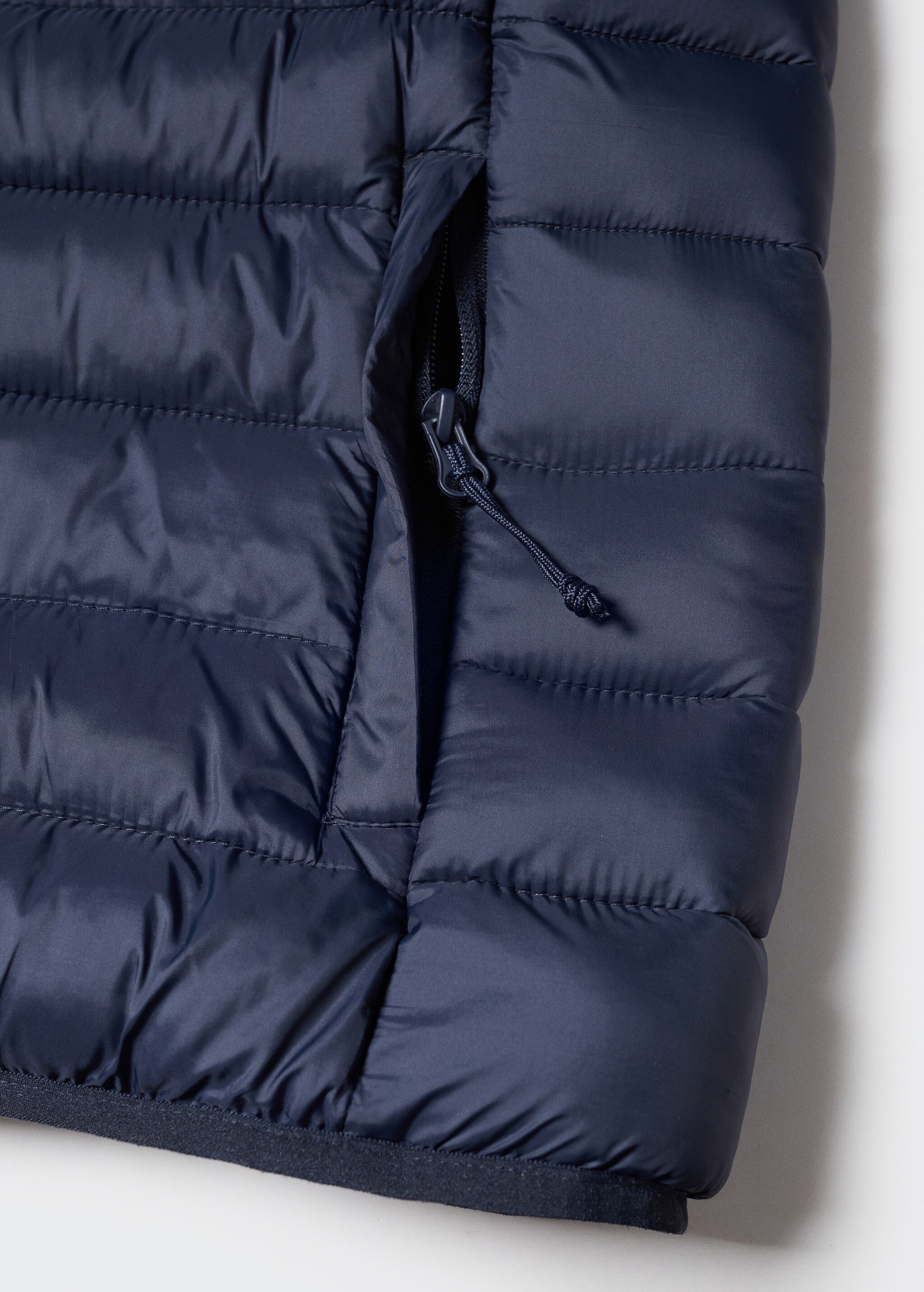 Side-zip quilted coat - Details of the article 8