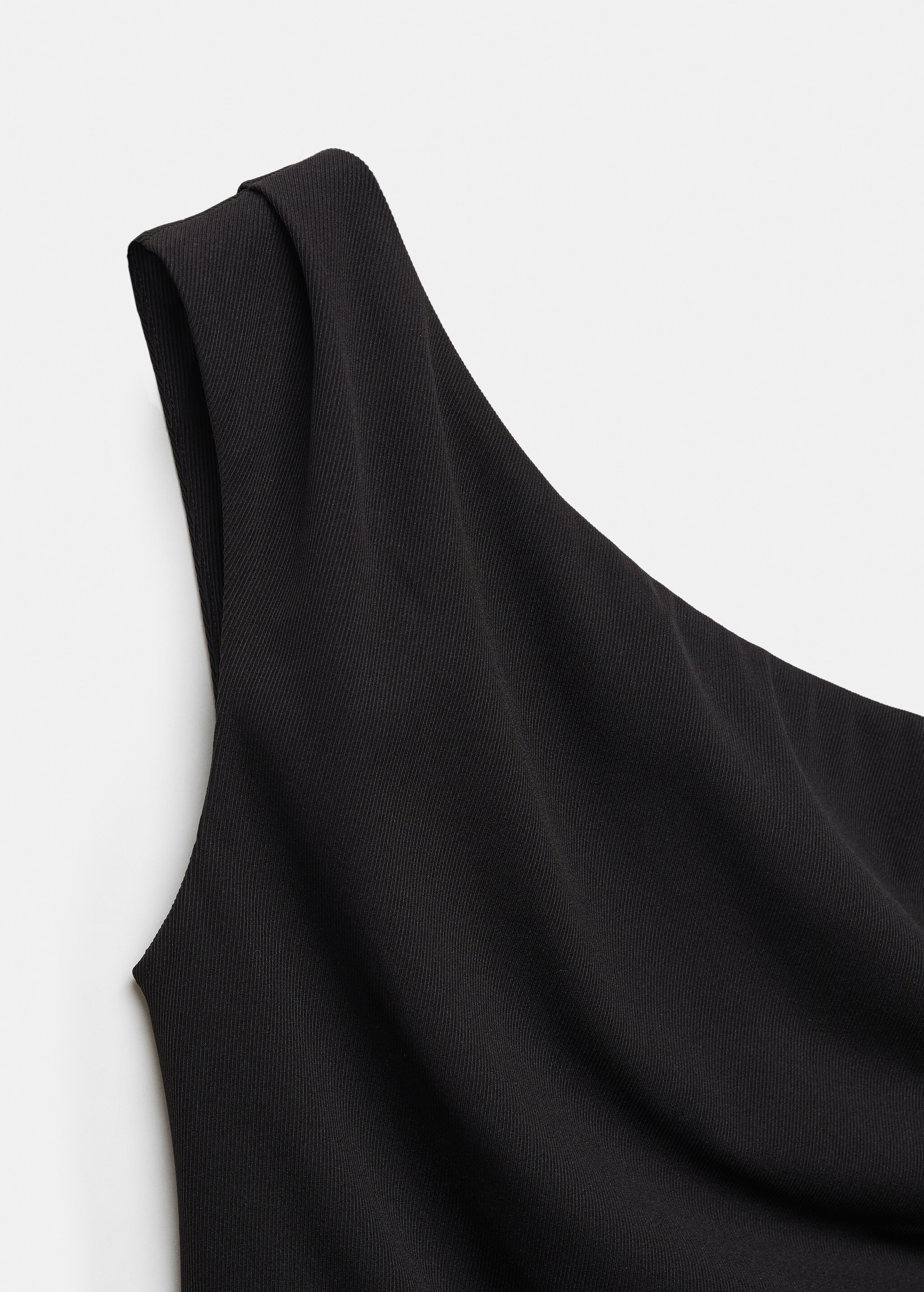 Asymmetric design top - Details of the article 8