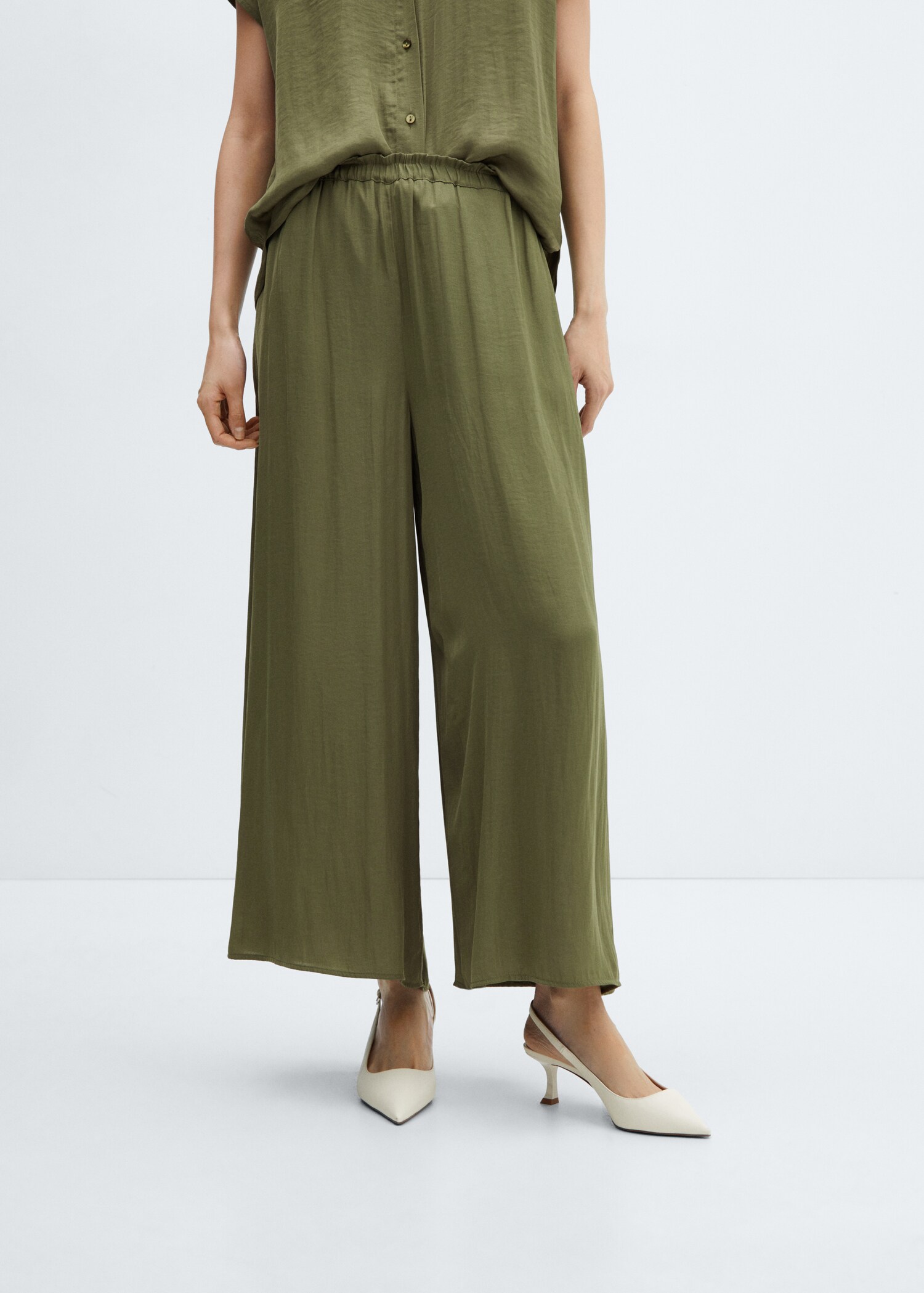 Satin trousers with elastic waist - Medium plane