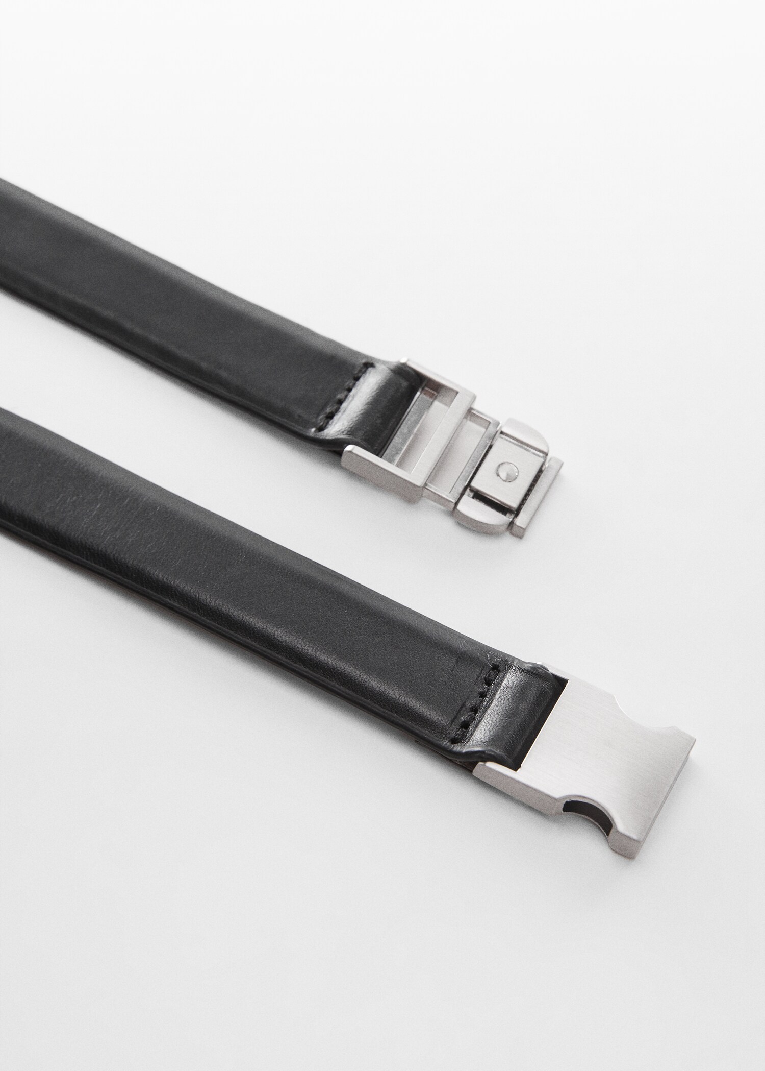 Metal fastening leather belt - Medium plane