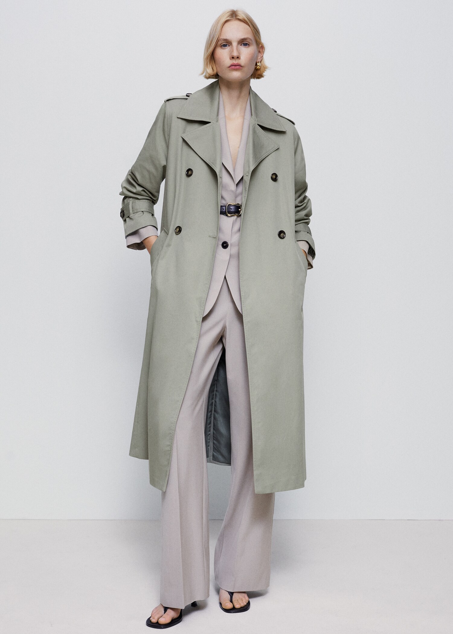 Double-button trench coat - Details of the article 7