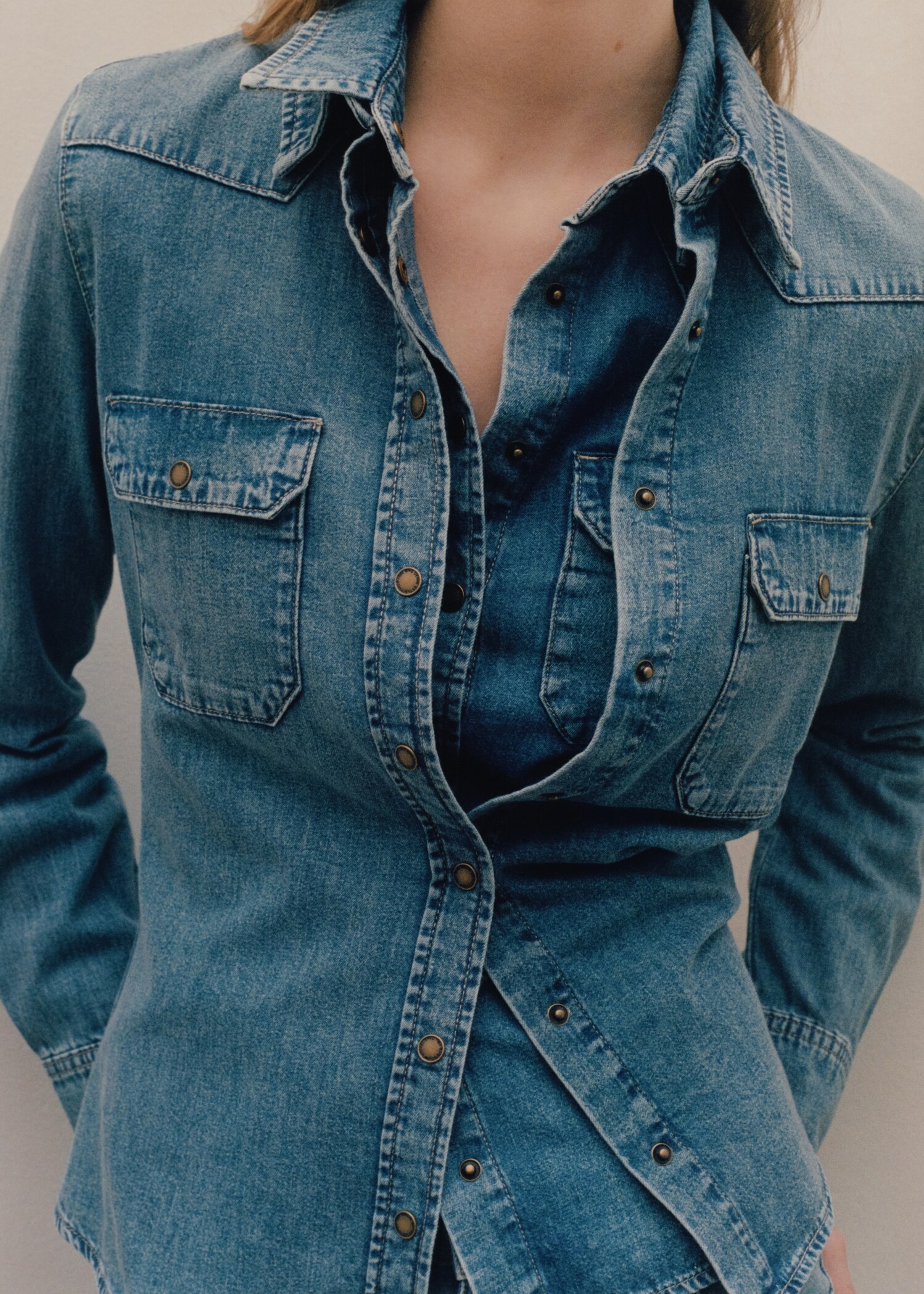 Πουκάμισο denim τσέπες - Λεπτομέρεια του προϊόντος 9