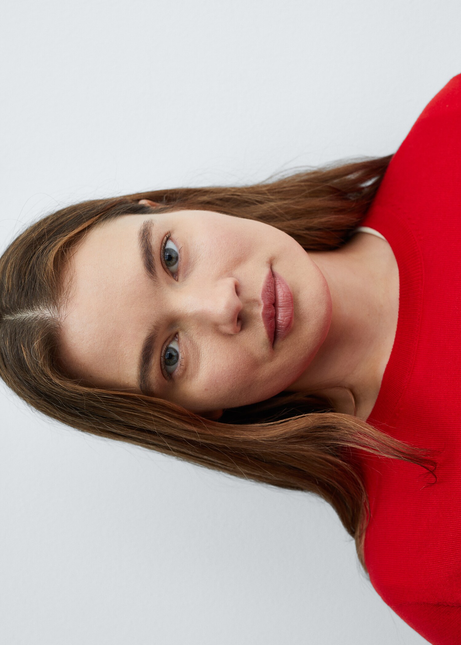 Round-neck knitted sweater - Details of the article 4