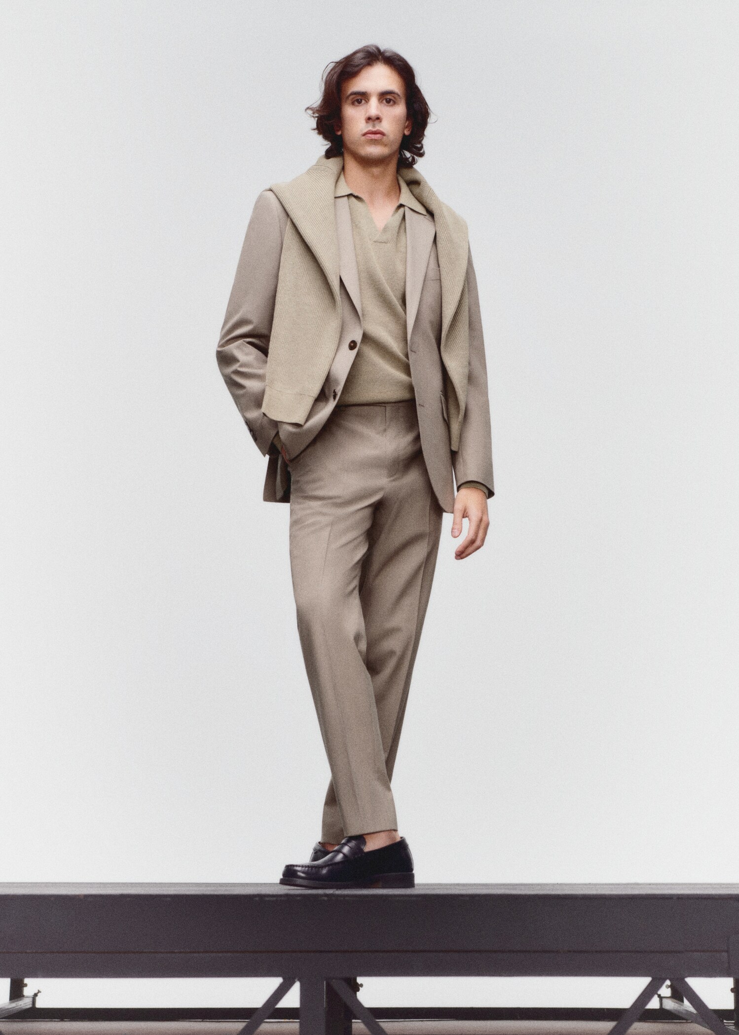 Pantaloni completo slim fit fresco di lana - Dettaglio dell'articolo 5