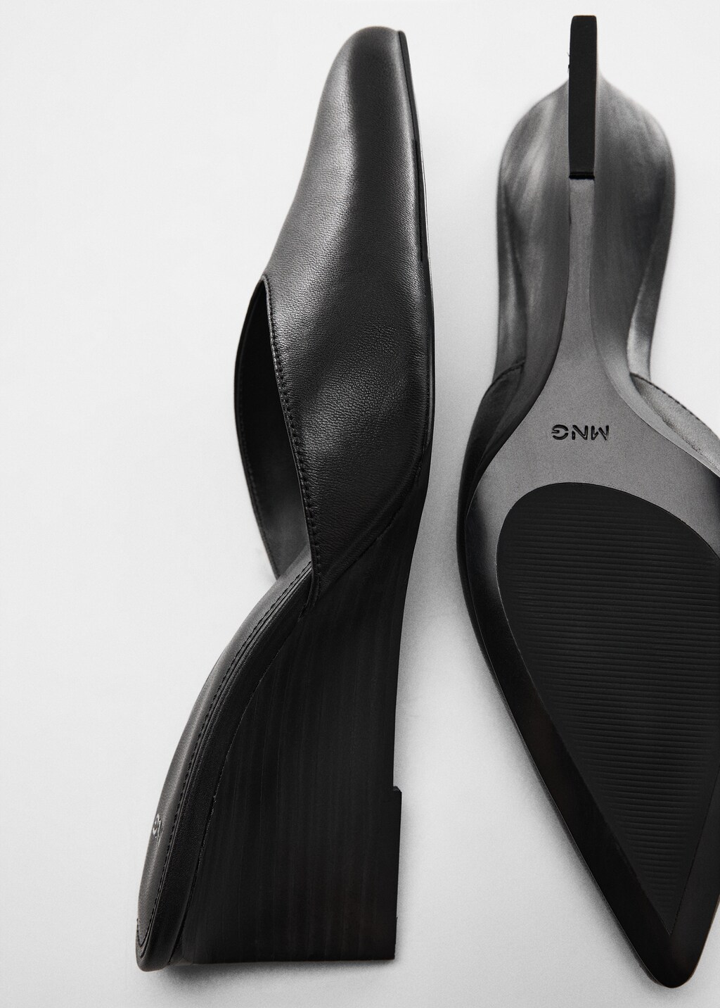 Pointed toe leather shoes - Woman | MANGO USA