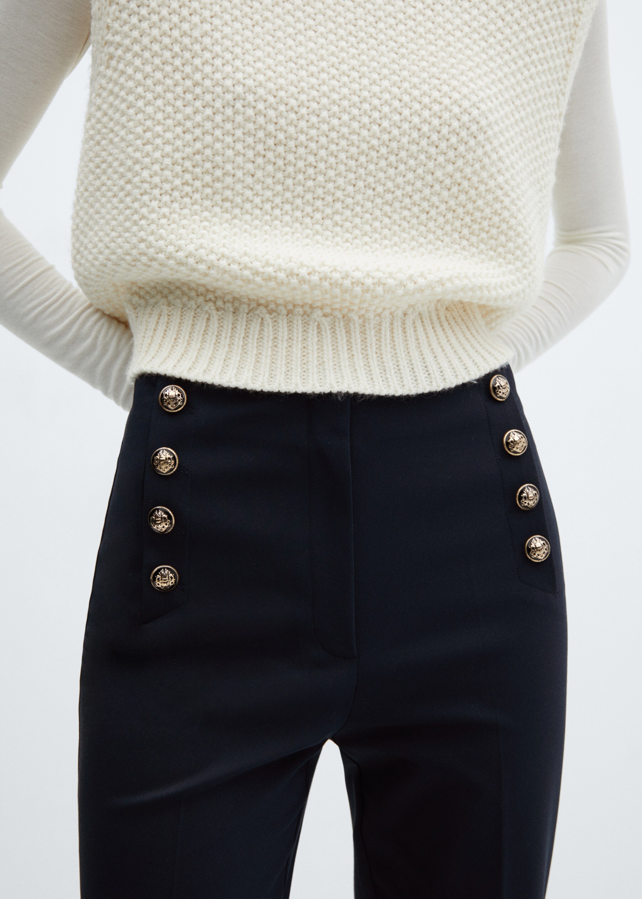 Cropped button trousers - Details of the article 6