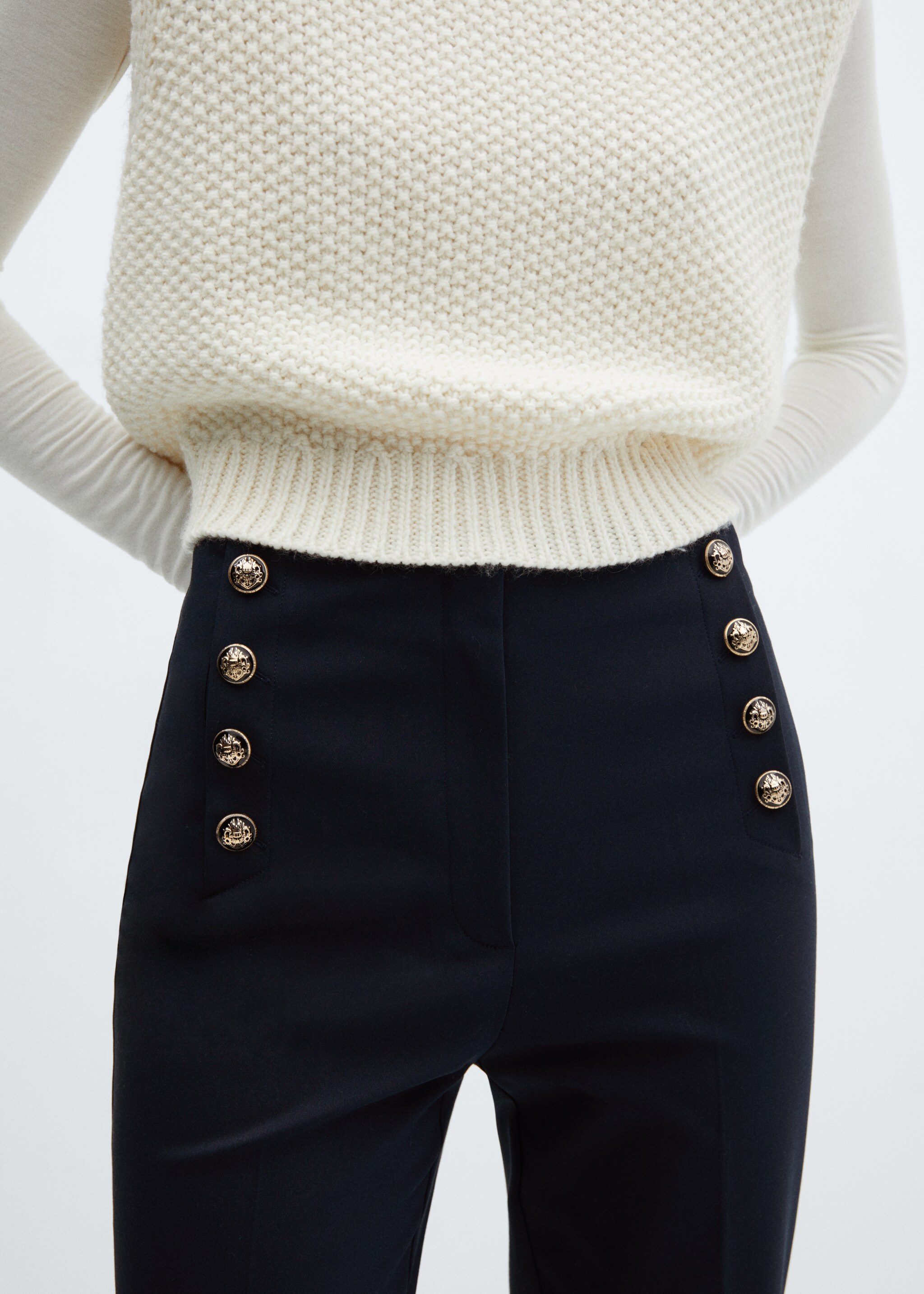 Cropped button trousers - Details of the article 6
