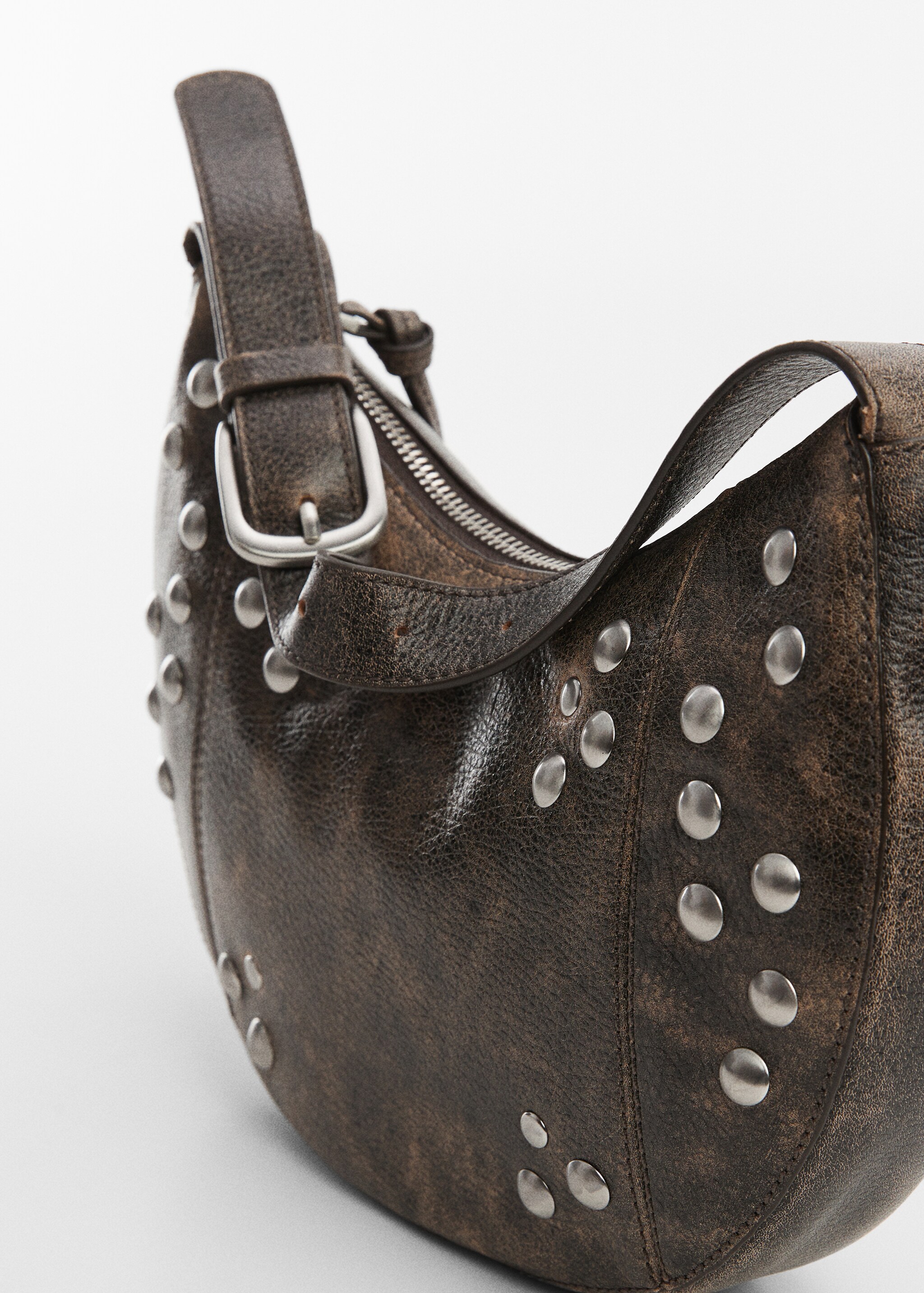 Stud leather bag - Details of the article 1