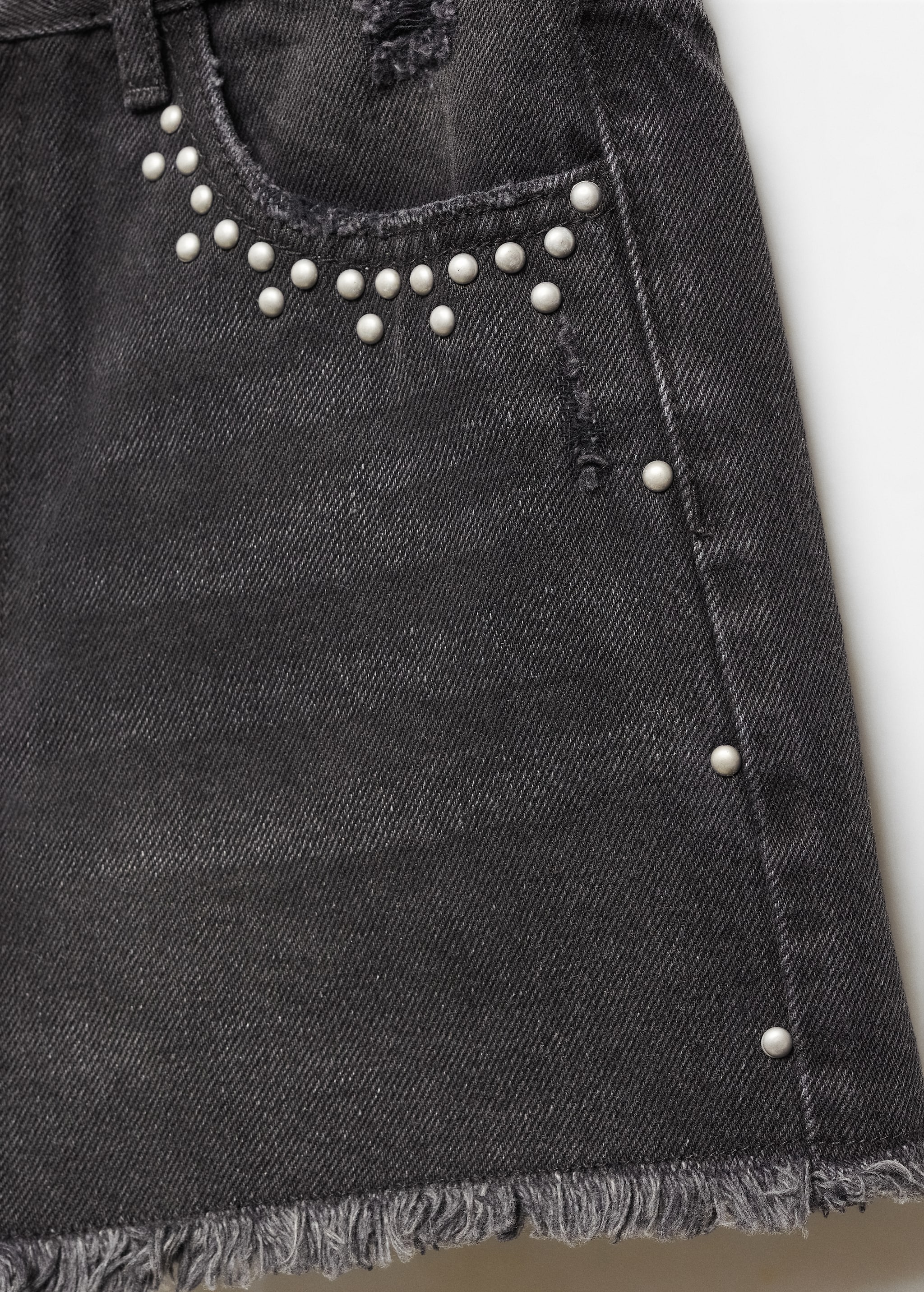 Beaded embroidered shorts - Details of the article 8