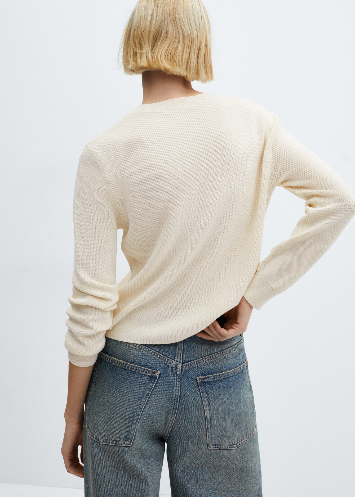 Cotton-linen round-neck knitted sweater - Reverse of the article