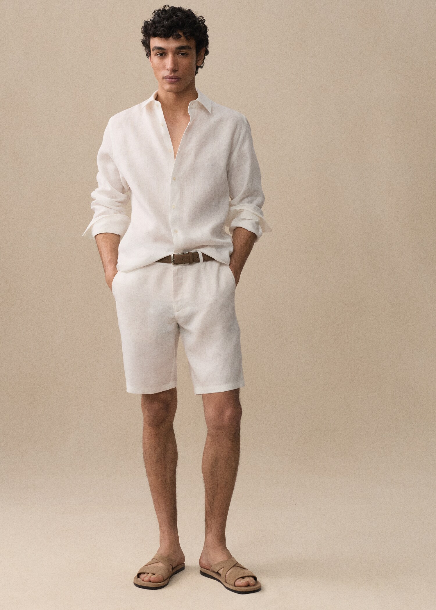 Regular-fit 100% linen shirt - Details of the article 5