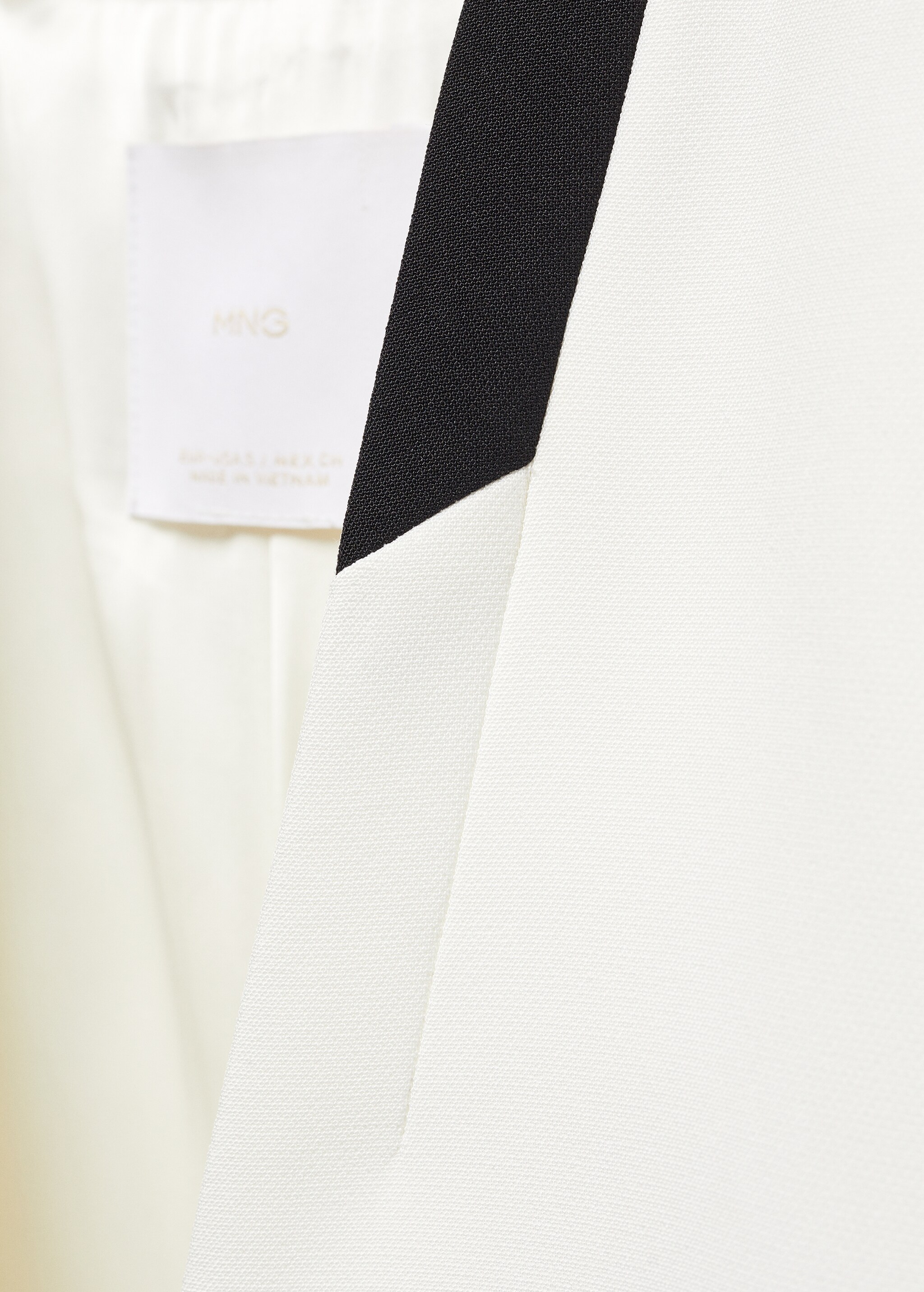 Contrasting trims blazer - Details of the article 8