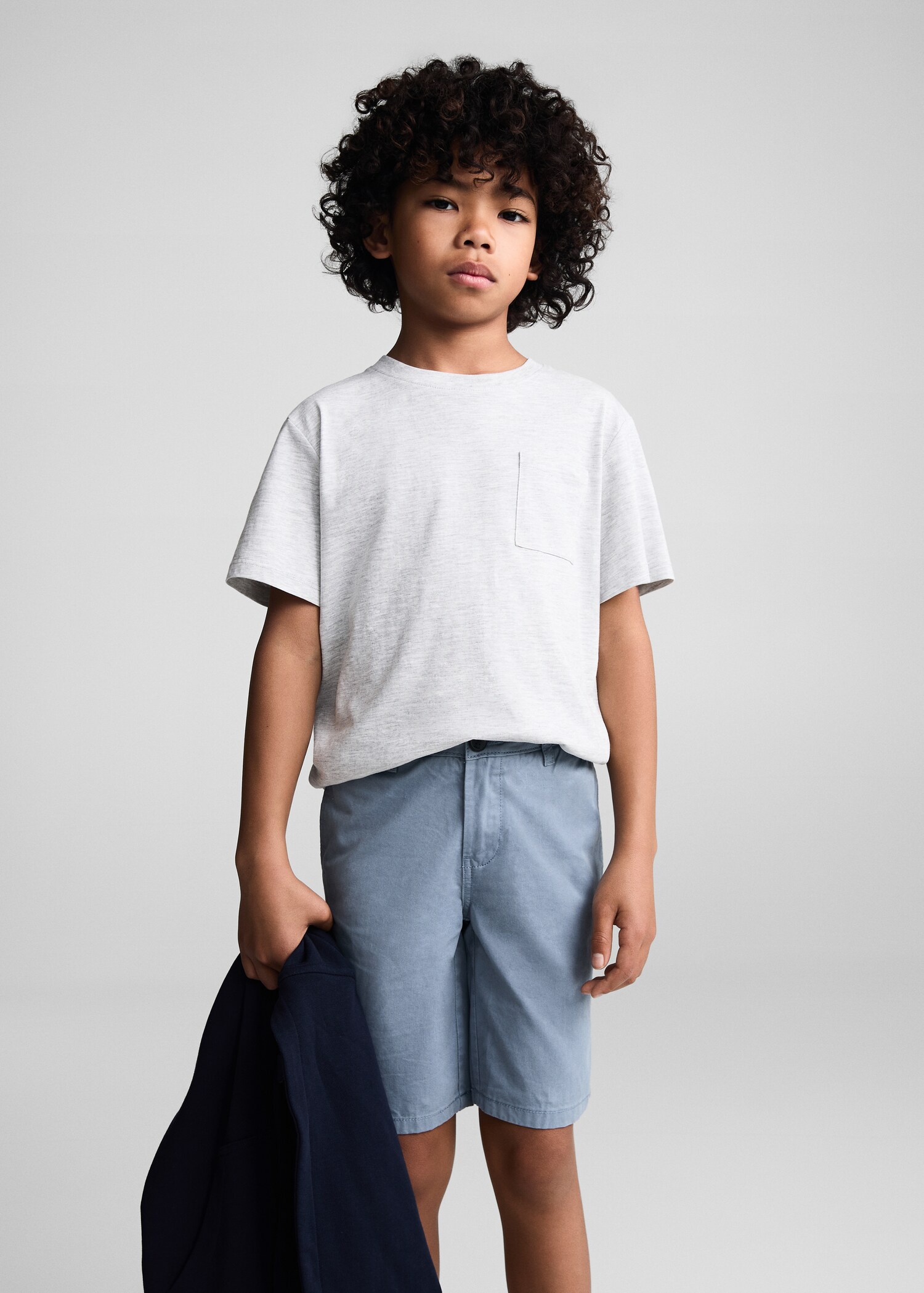 Bermuda slim-fit chino coton - Plan moyen