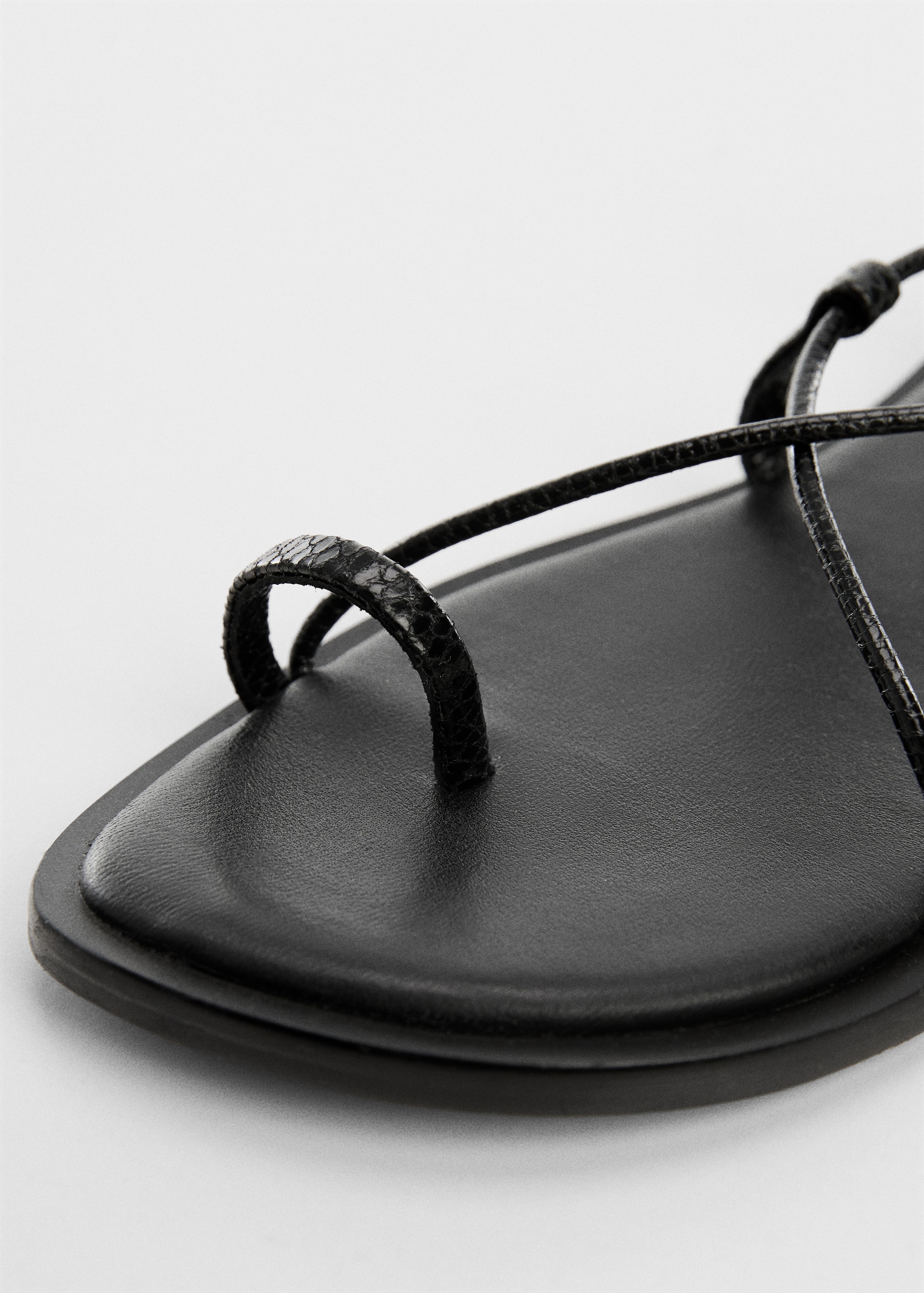 Кожаные сандалии с ремешками - Деталь изделия 2