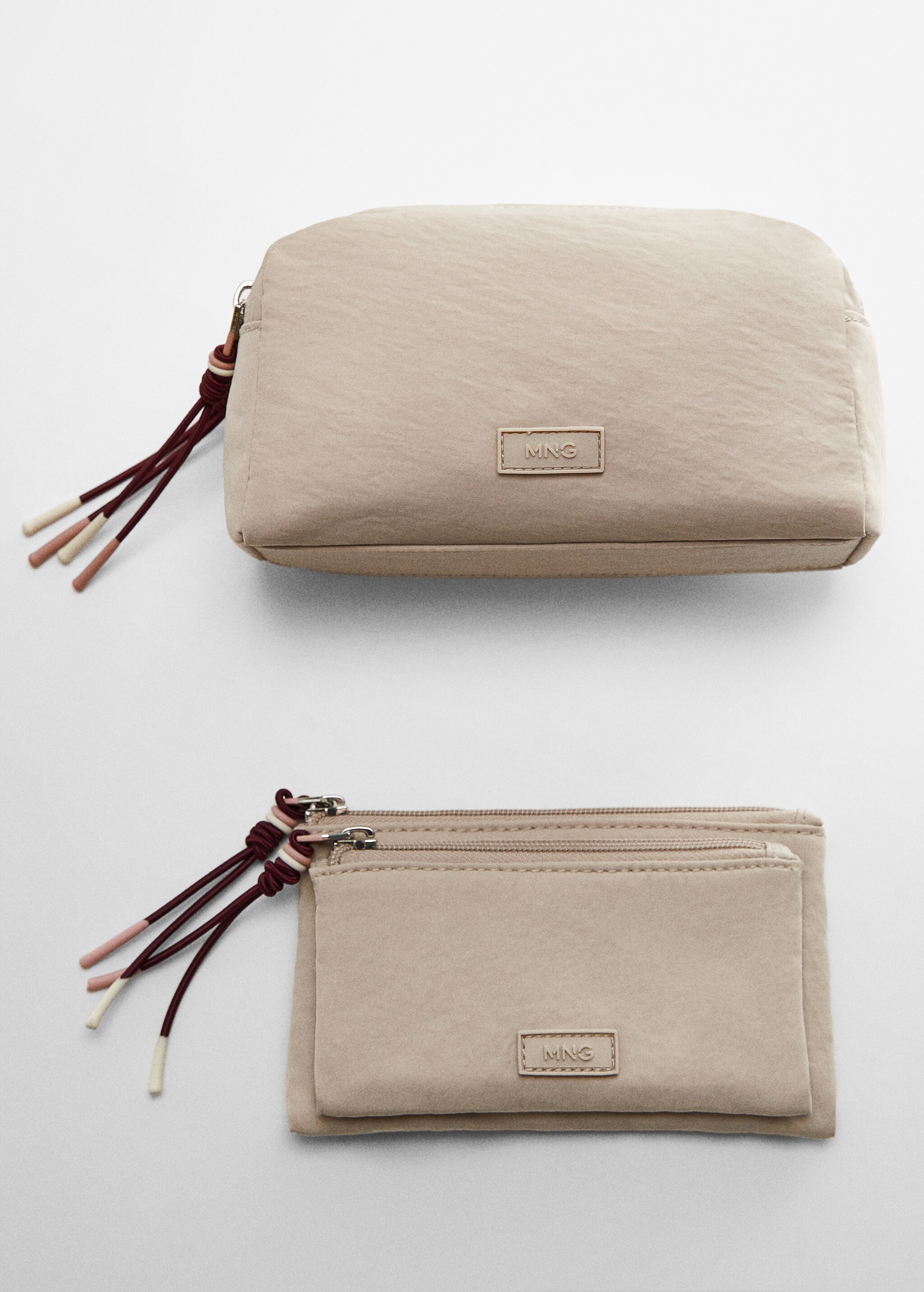 Logo double compartment coin purse - Details of the article 2
