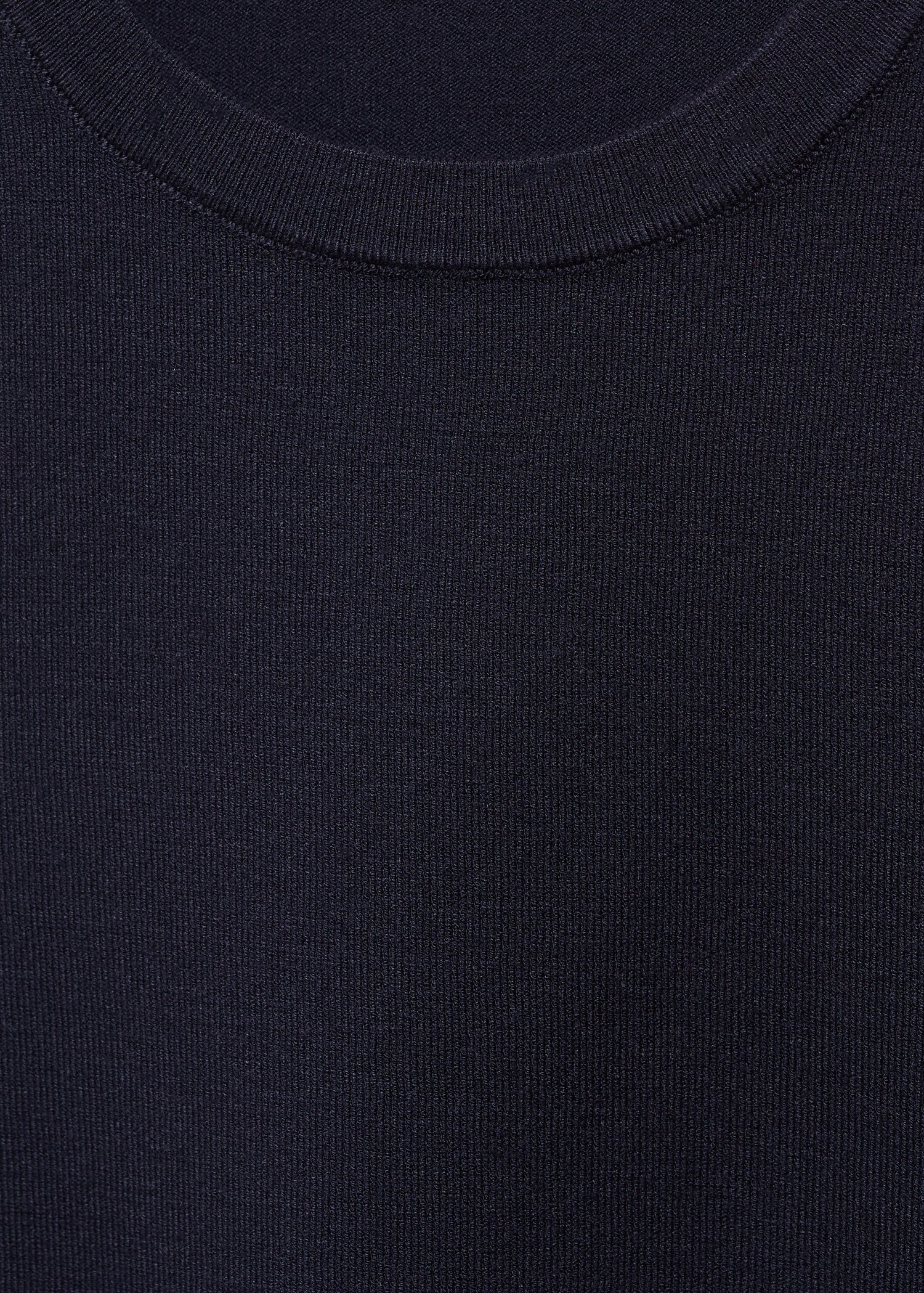 Knitted top with wide straps - Details of the article 8