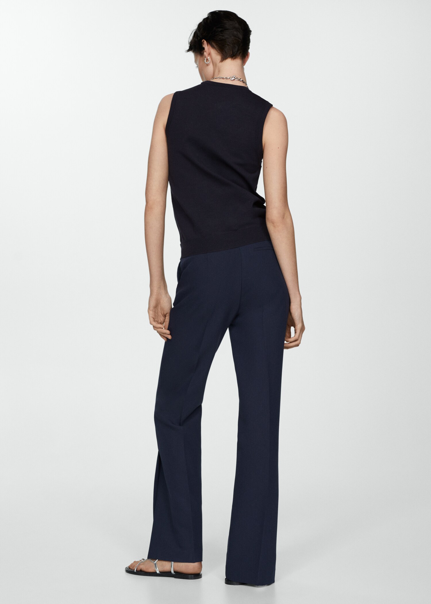 Knitted top with wide straps - Reverse of the article