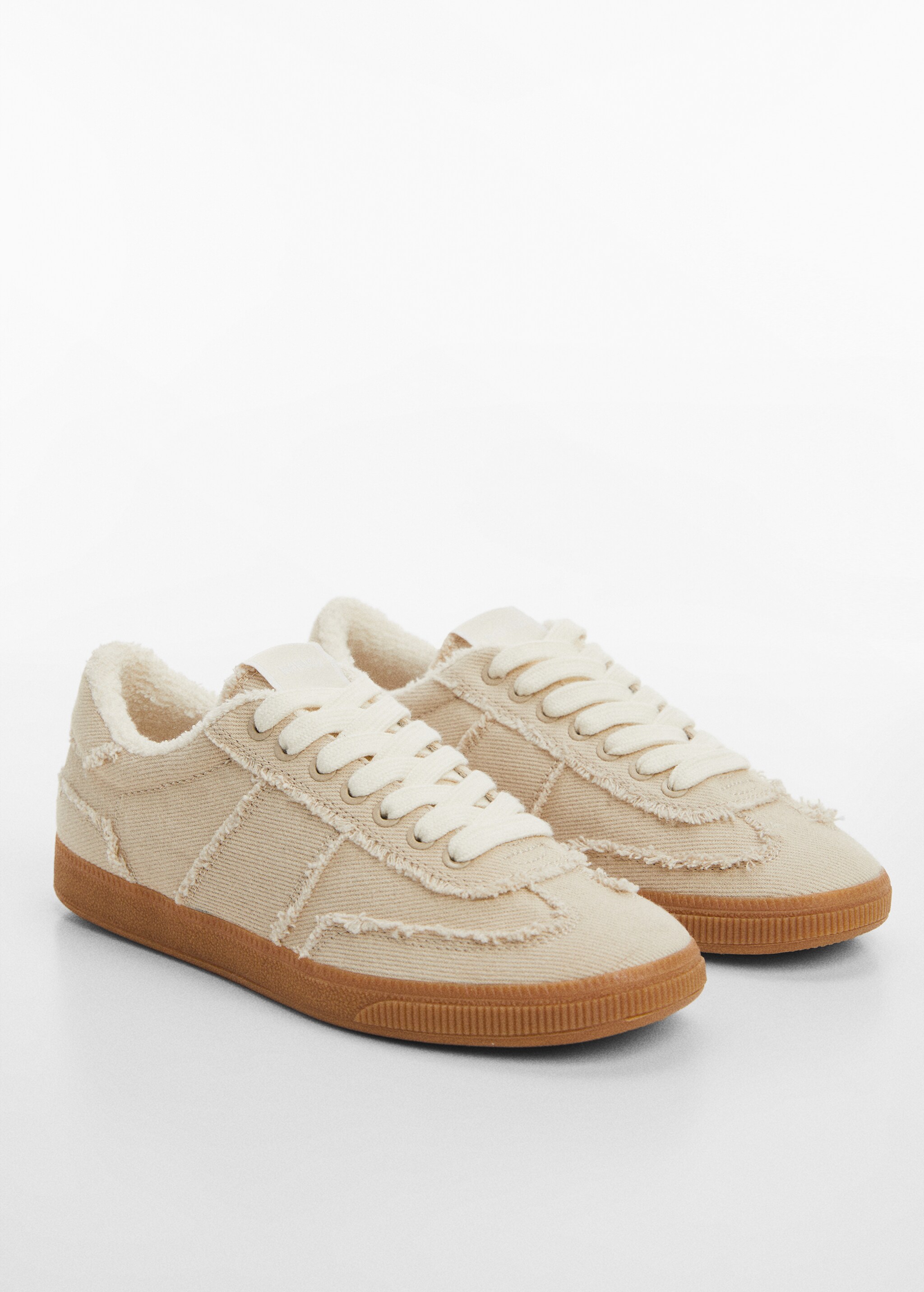 Trainers with frayed details - Medium plane