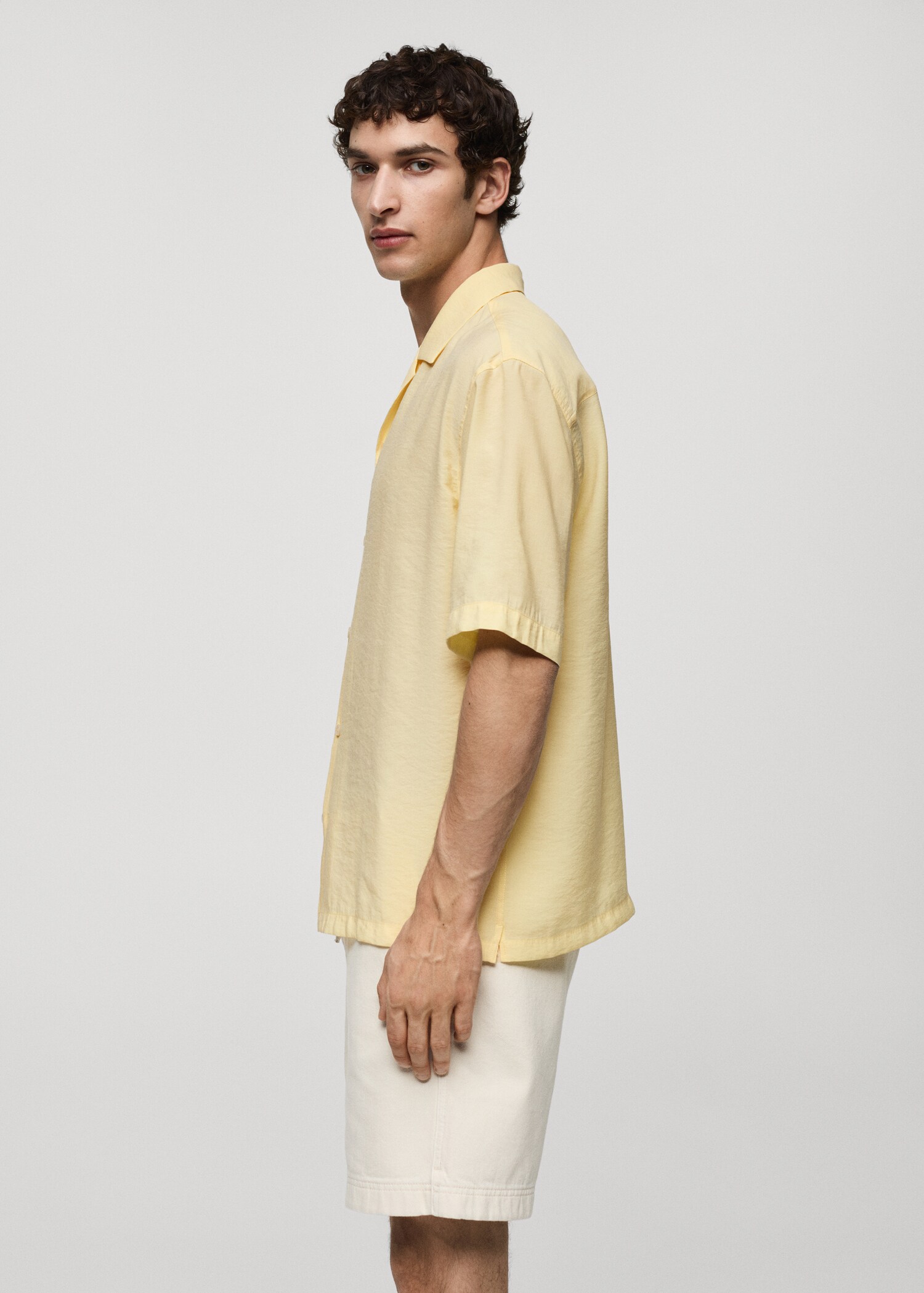 Modal shirt with bowling collar - Details of the article 2