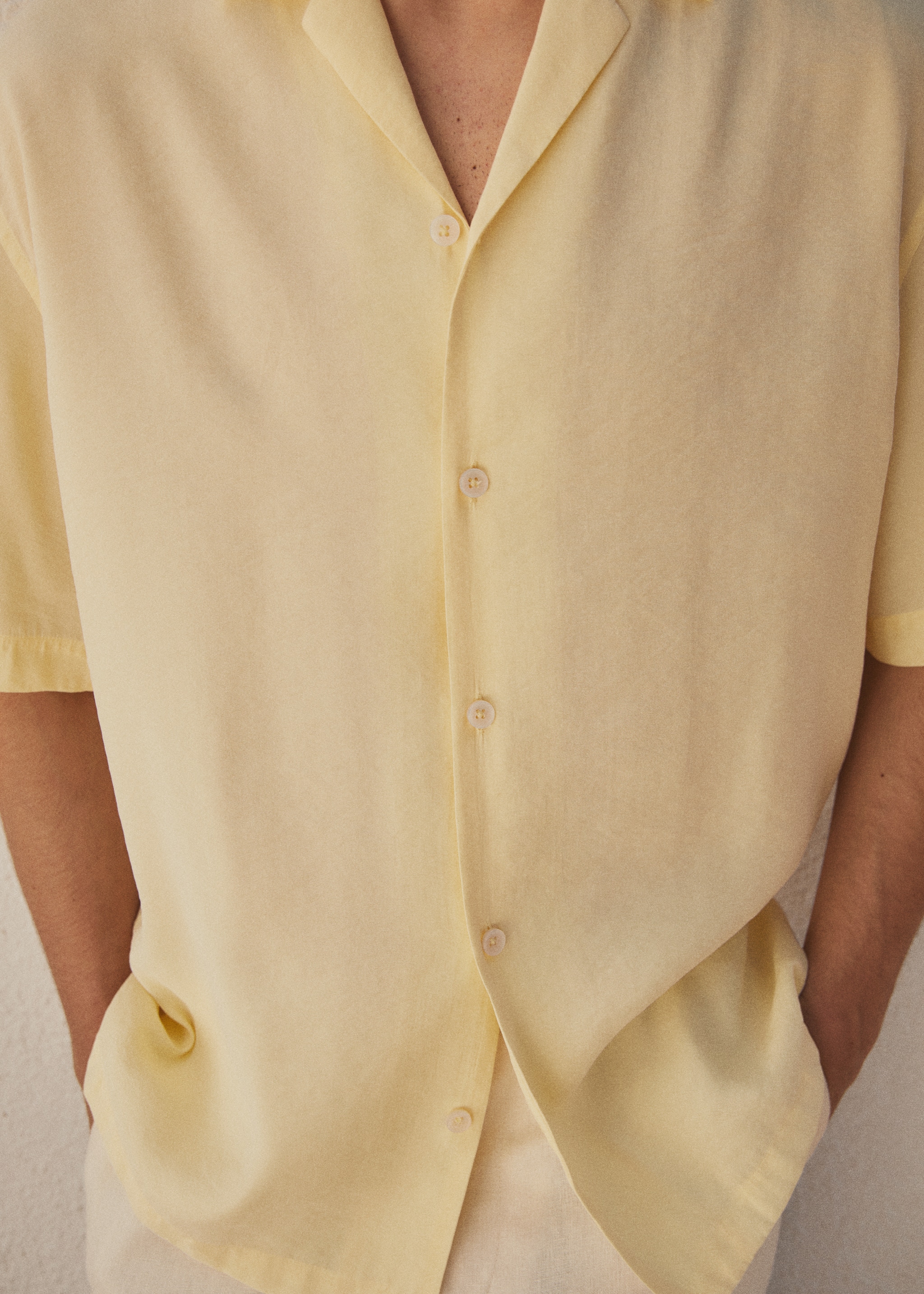 Modal shirt with bowling collar - Details of the article 5