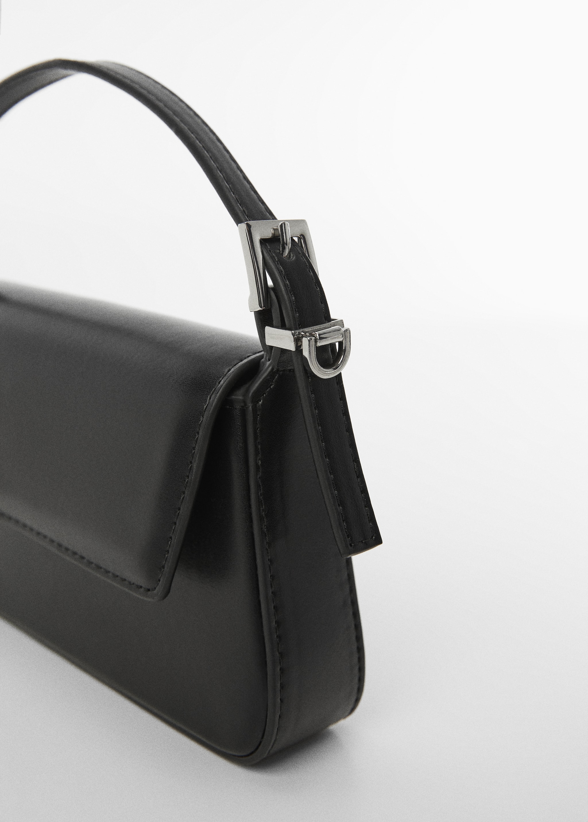 Double strap bag with flap - Details of the article 1
