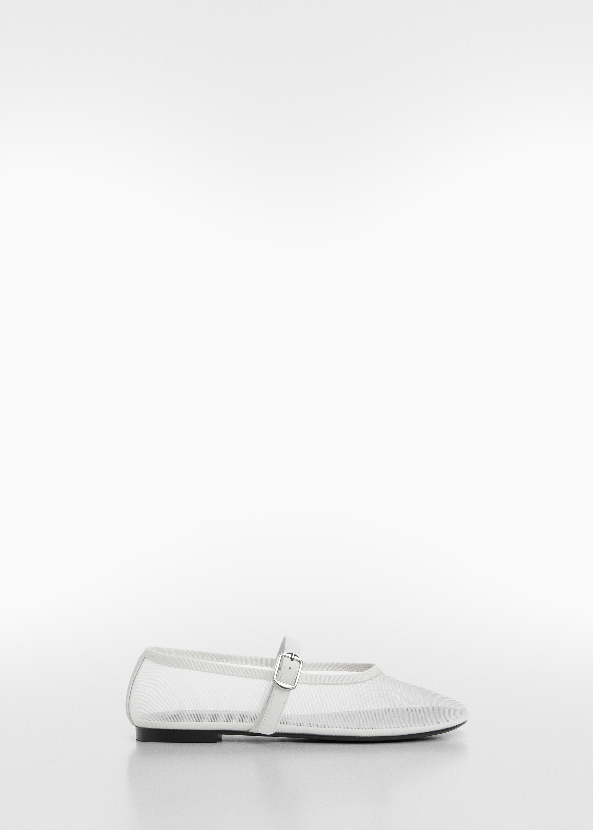 حذاء باليرينا شبكي مع حزام بإبزيم - منتج دون نموذج