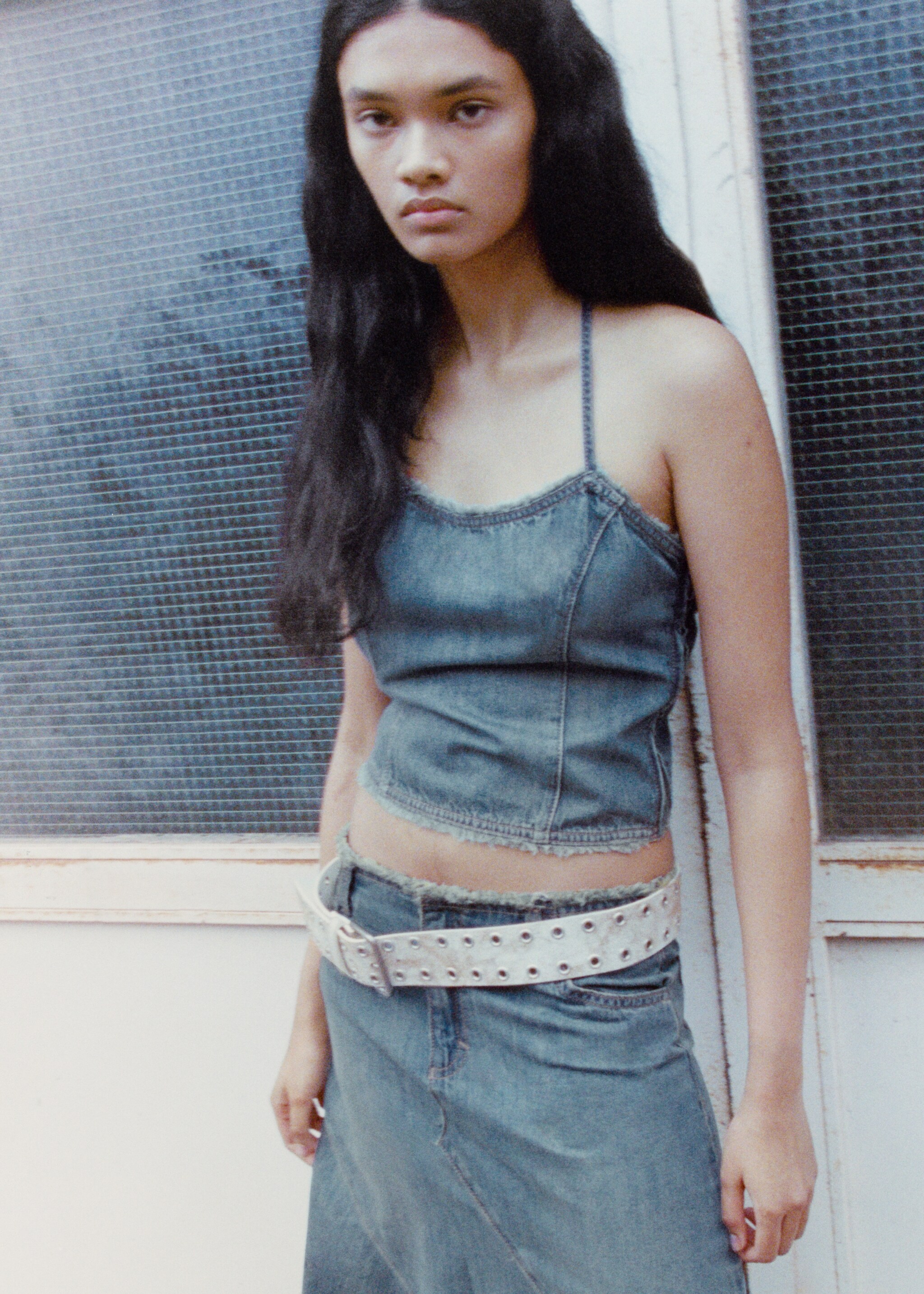 Denim top with frayed ends - Details of the article 7