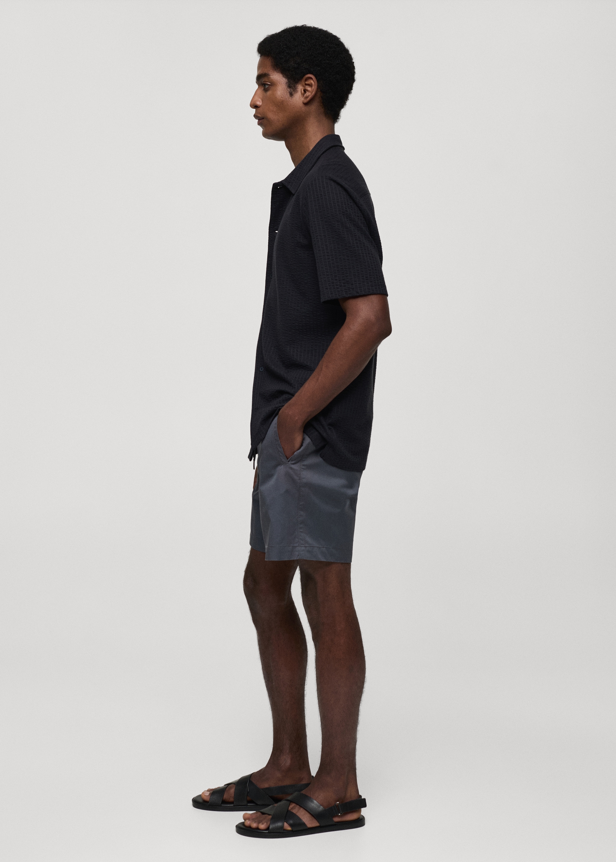 100% cotton drawstring Bermuda shorts - Details of the article 2