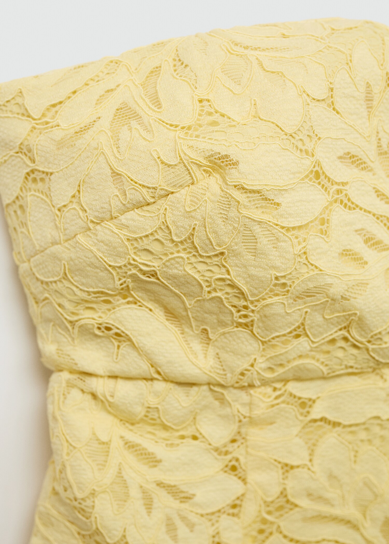 Strapless lace dress - Details of the article 0
